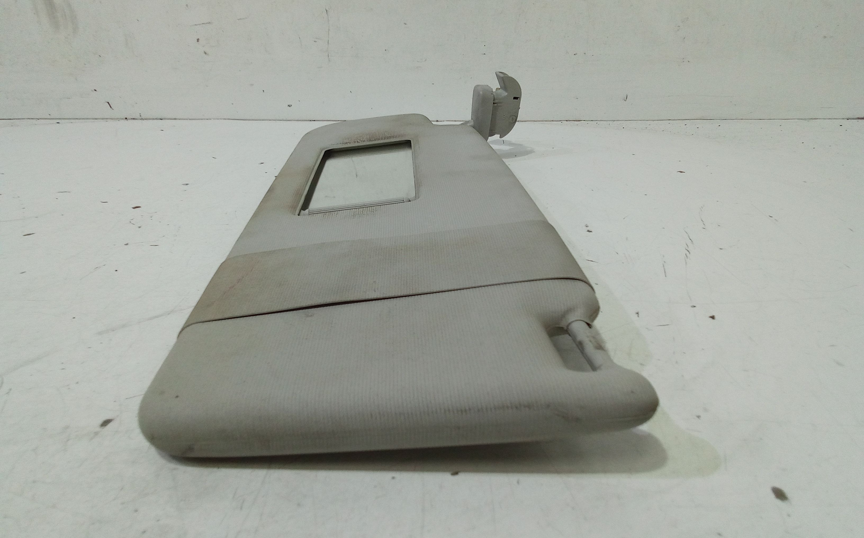 Parasole aletta anteriore Lato Guida VOLKSWAGEN Polo 4 Serie