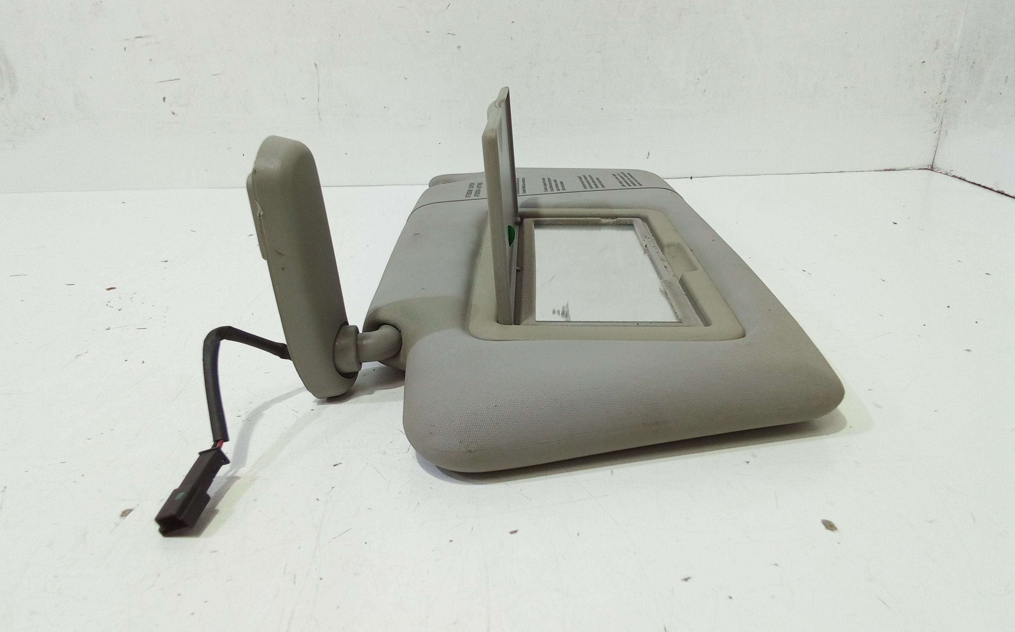 Parasole aletta anteriore Lato Guida TOYOTA Avensis Verso