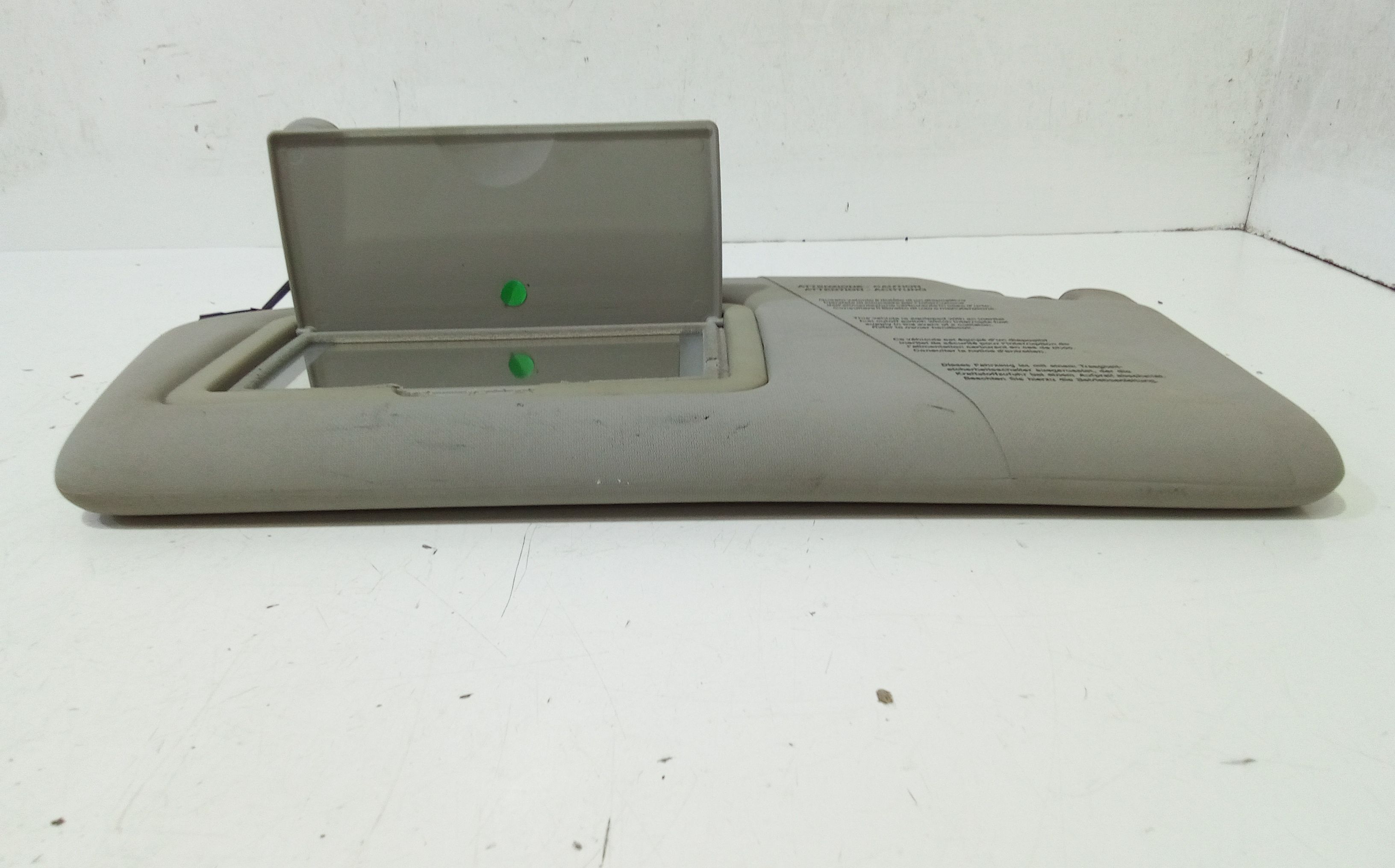 Parasole aletta anteriore Lato Guida TOYOTA Avensis Verso