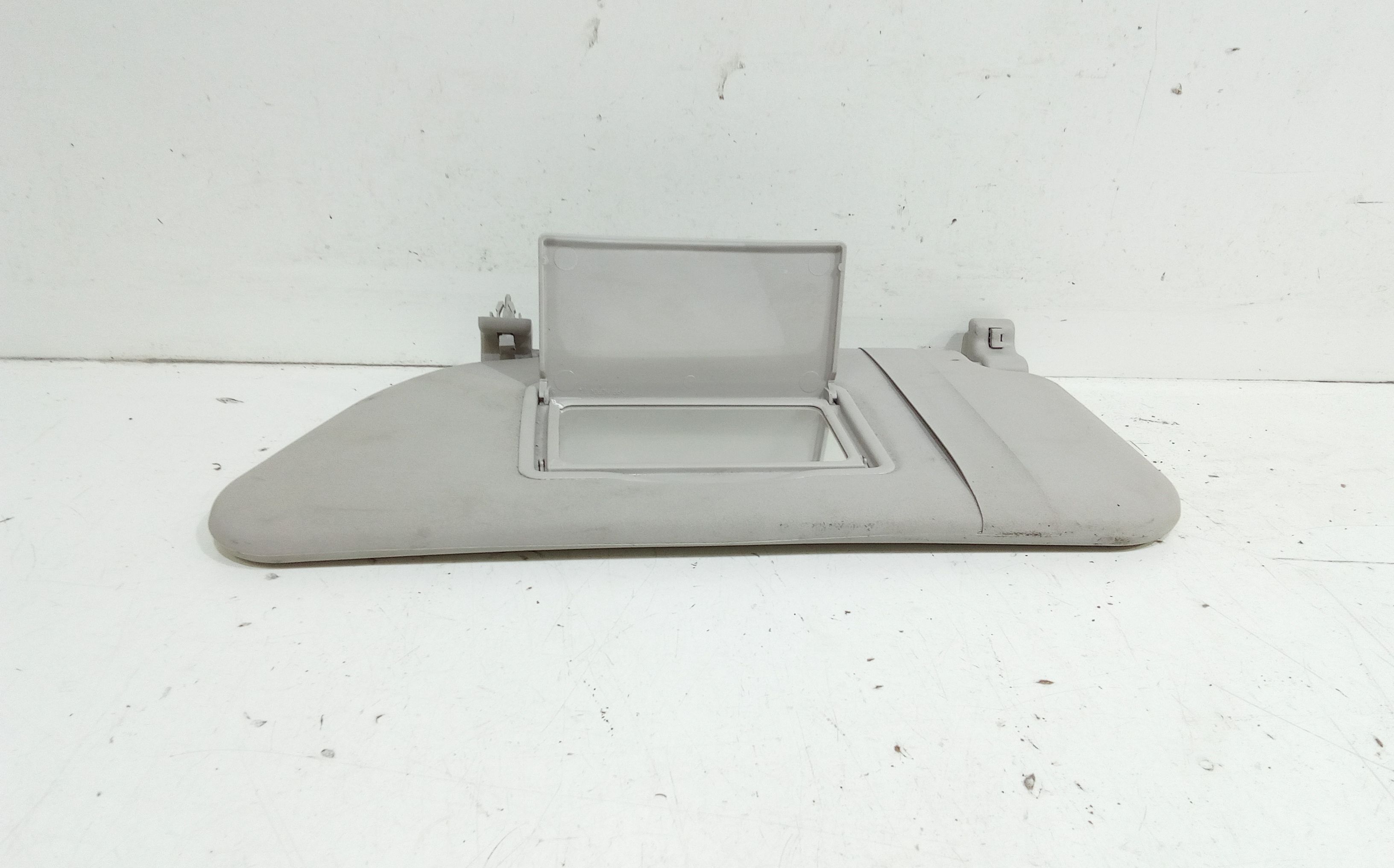 Parasole aletta anteriore Lato Guida PEUGEOT 1007 1 Serie