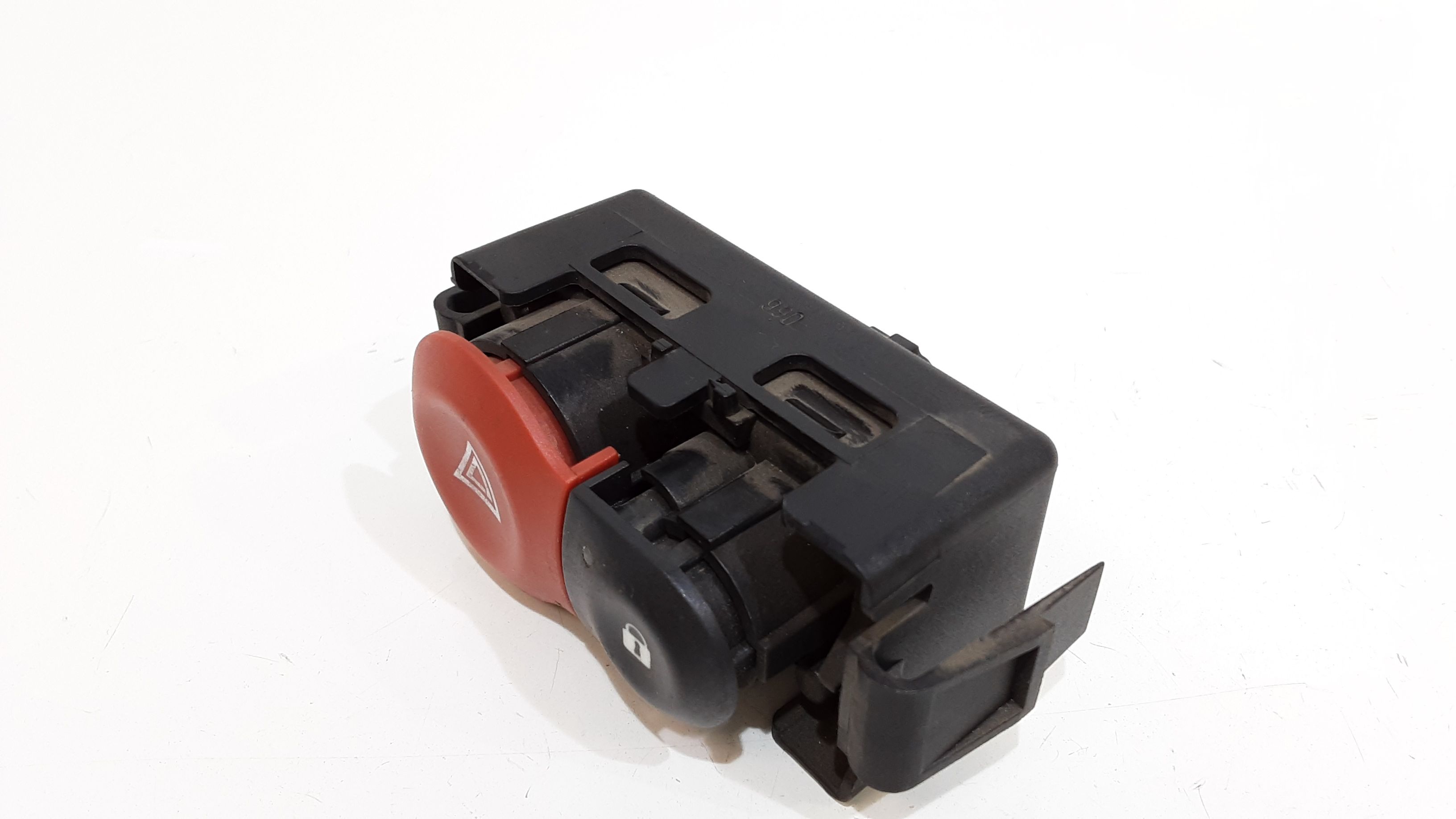 Pulsante luci di emergenza RENAULT Clio Serie (04>08)