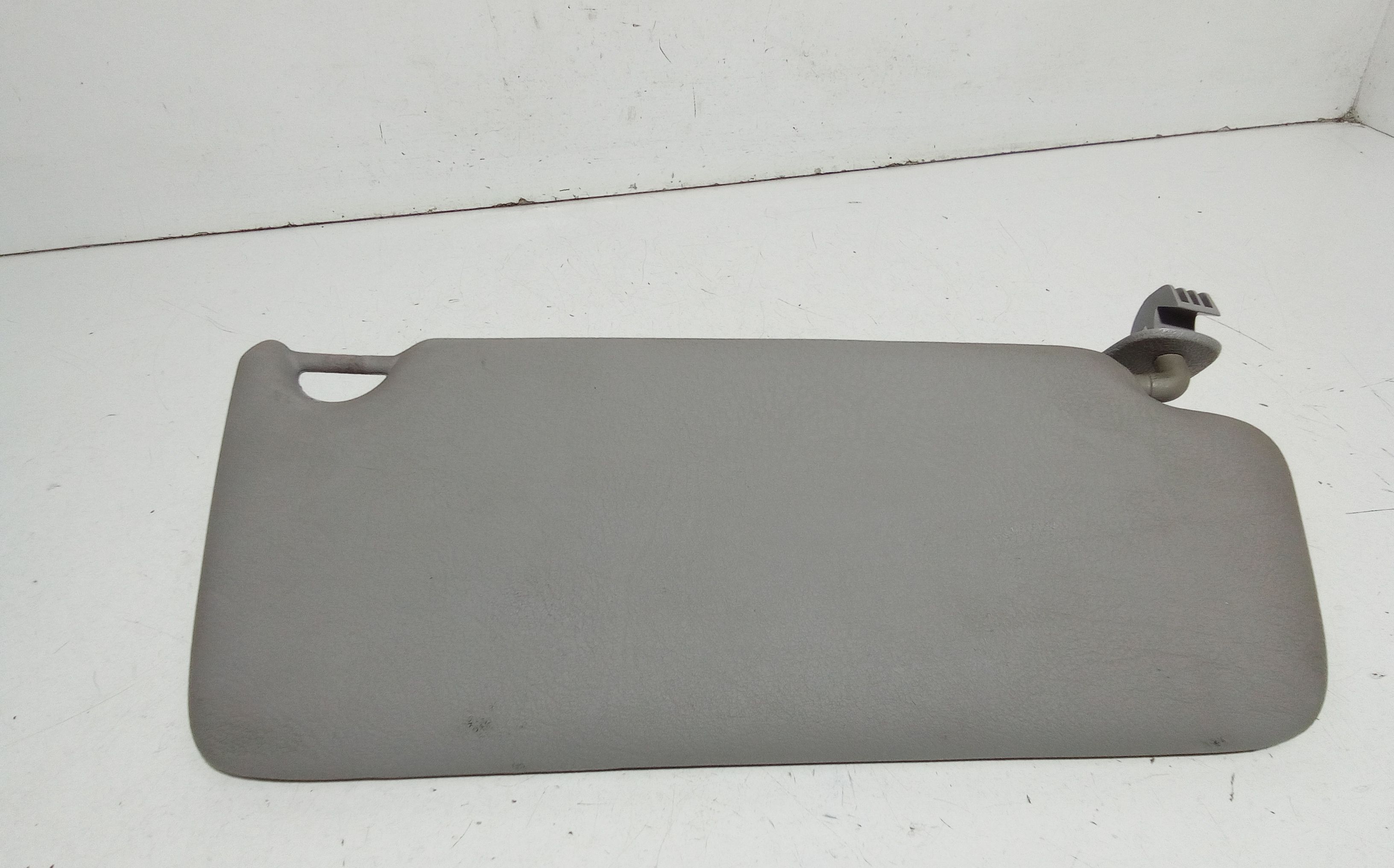 Parasole aletta anteriore Lato Guida RENAULT Clio Serie (99>01)