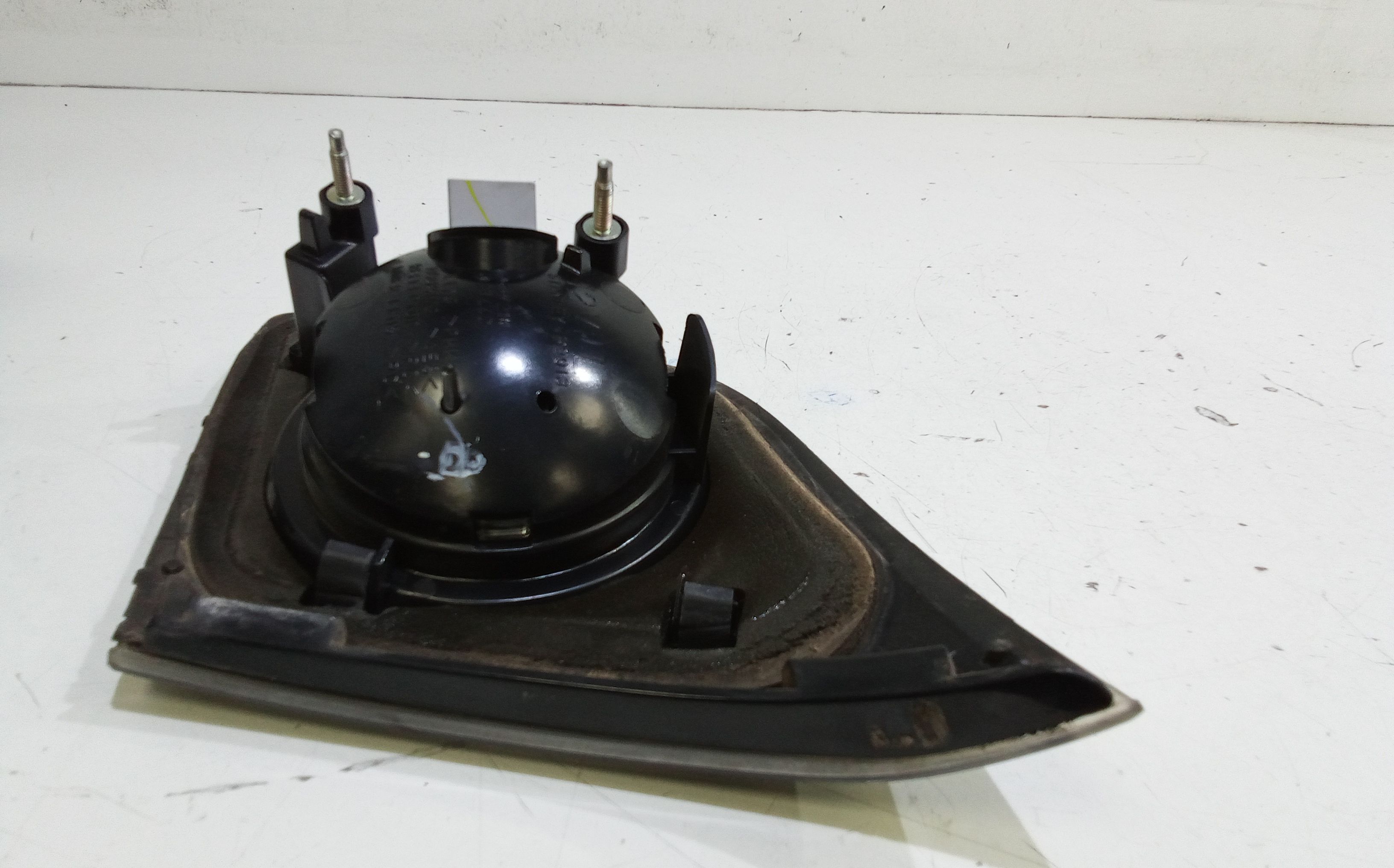 Stop Posteriore Sinistro Integrato nel Portello MAZDA 3 Berlina Serie (03>09)