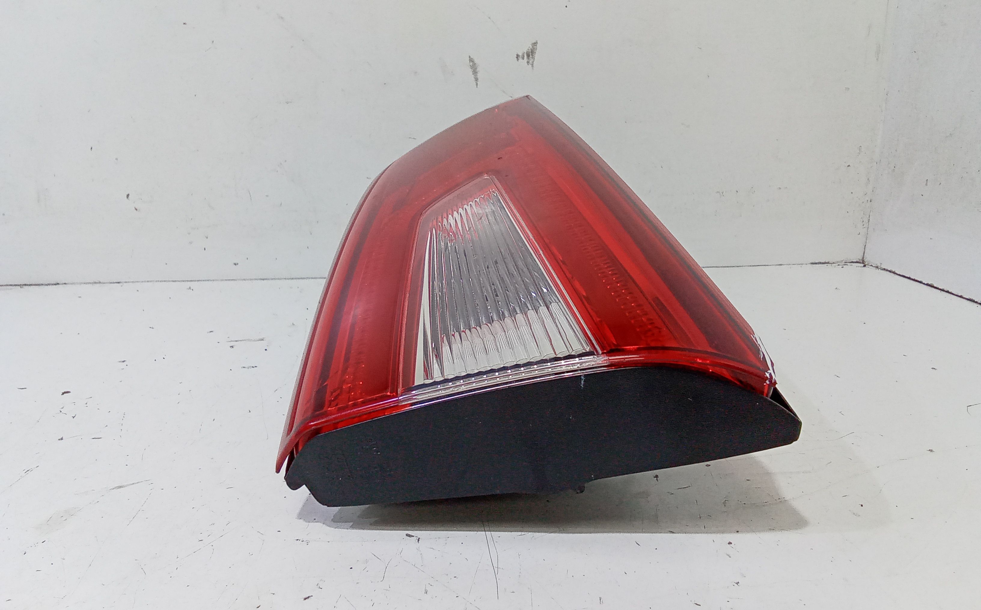 Stop Posteriore Destro Integrato nel Portello NISSAN Qashqai Serie