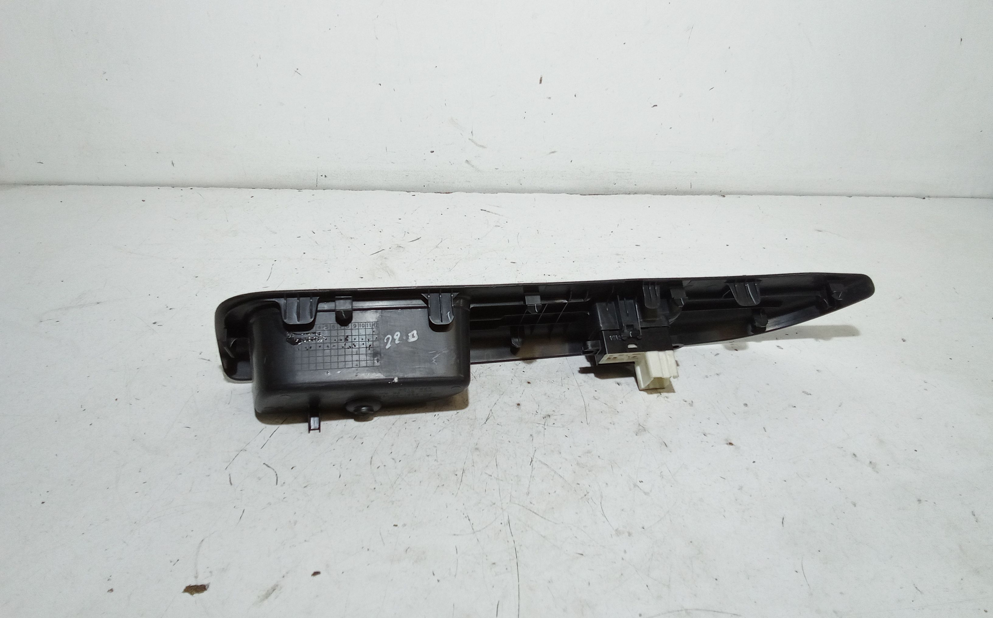 Pulsantiera Anteriore Destra Passeggero NISSAN Micra 7 Serie