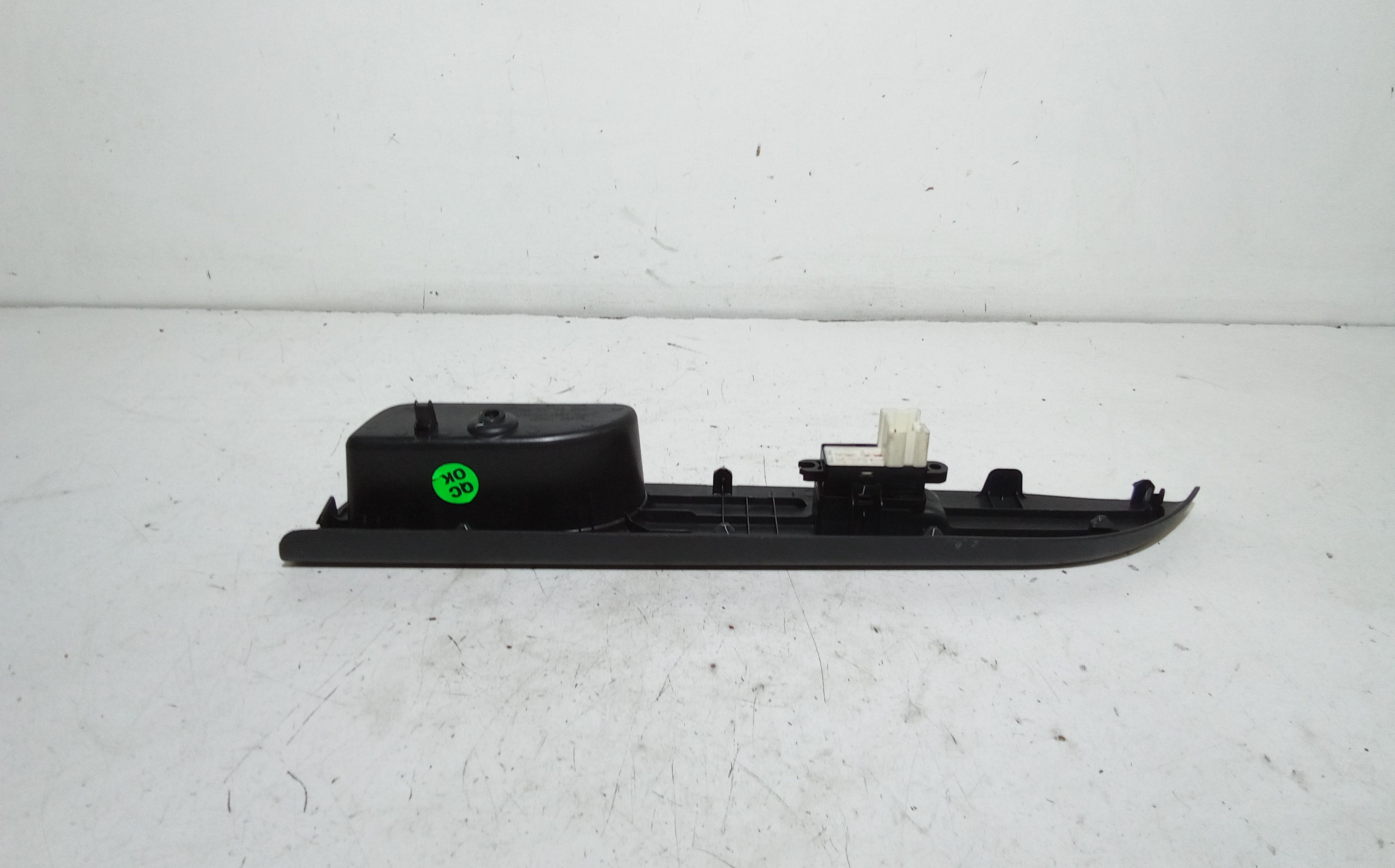 Pulsantiera Anteriore Destra Passeggero NISSAN Micra 7 Serie