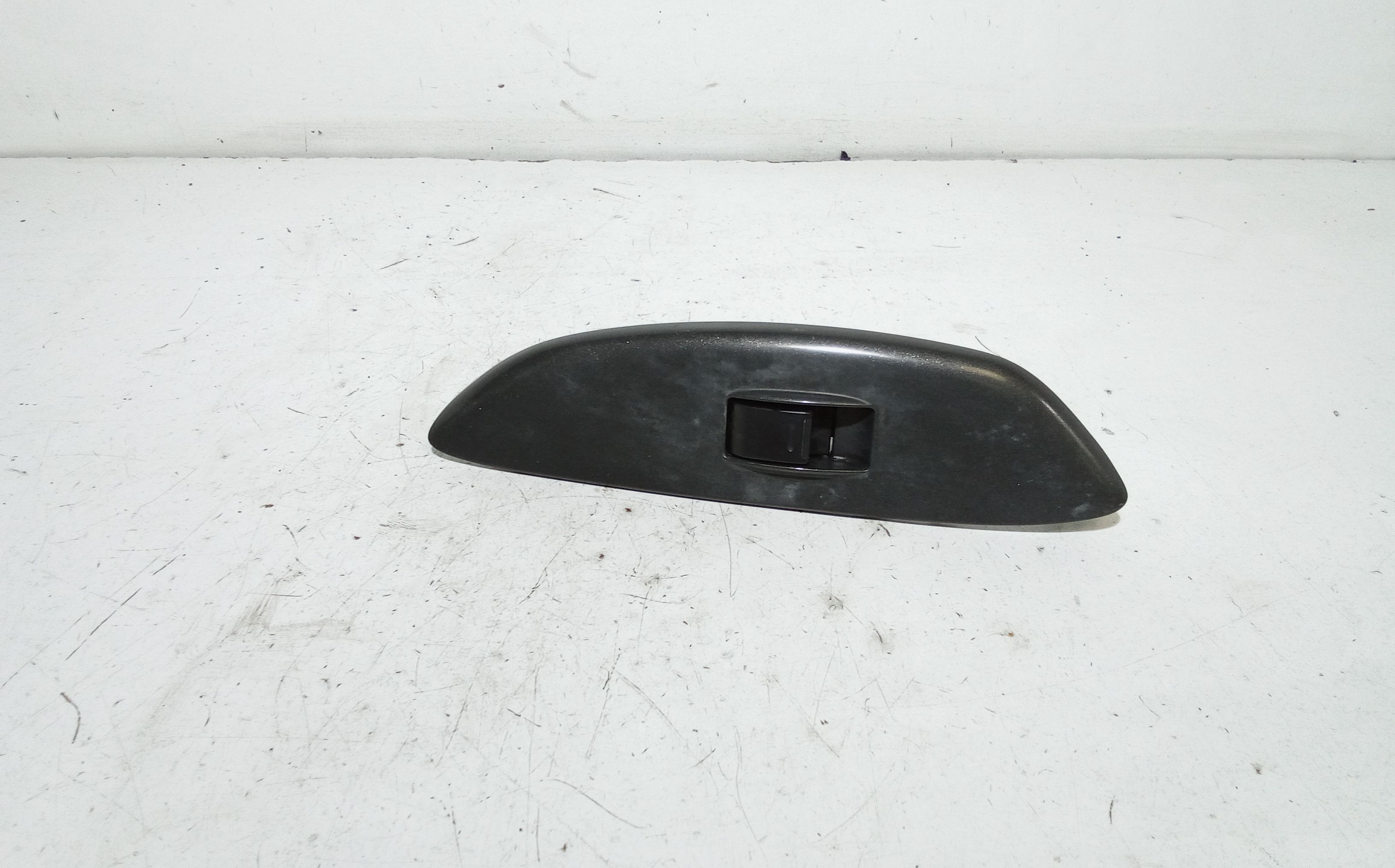 Pulsantiera Anteriore Destra Passeggero TOYOTA Yaris Serie (99>03)