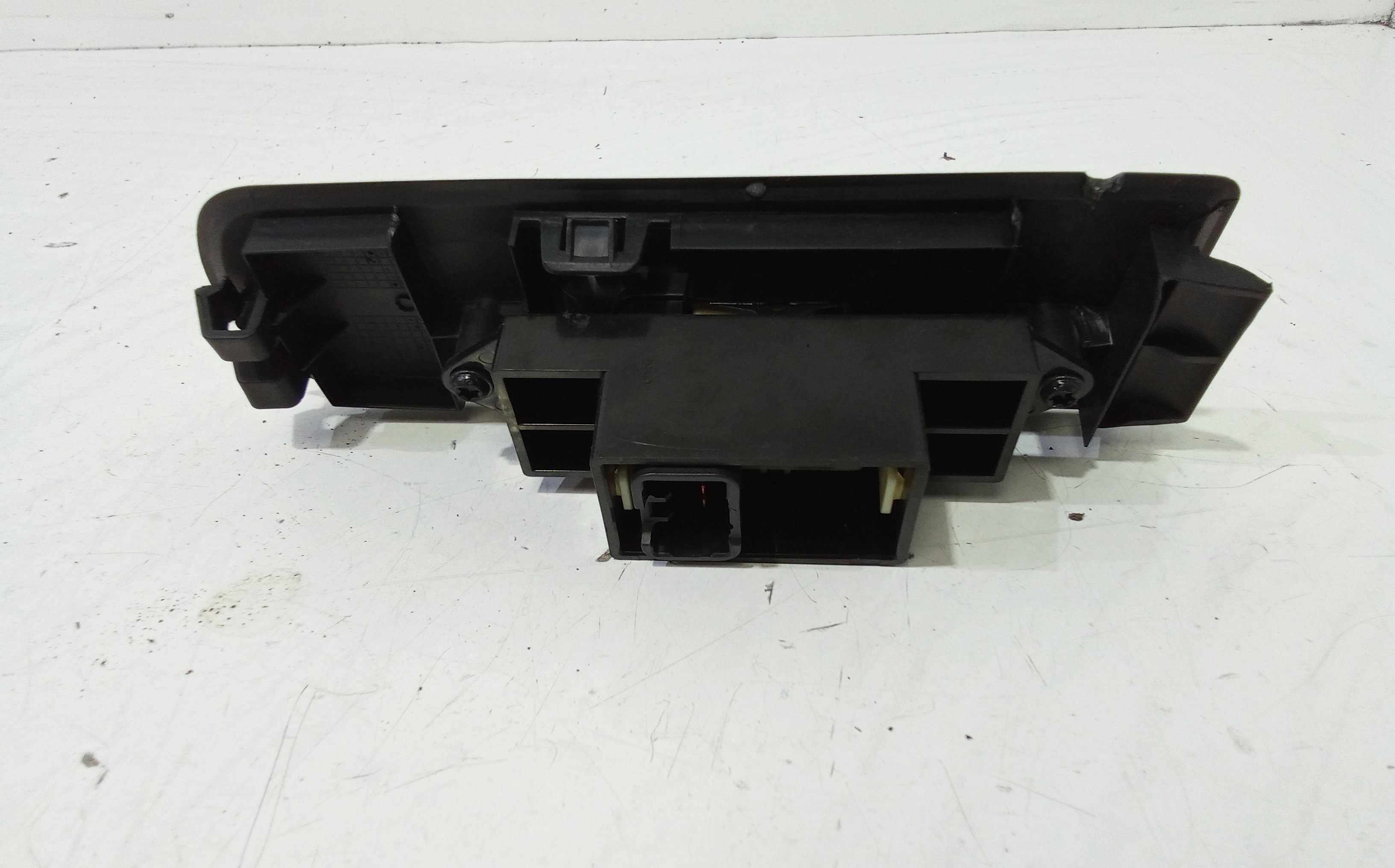 Pulsantiera Anteriore Destra Passeggero MITSUBISHI Colt CZ3 (05>08)