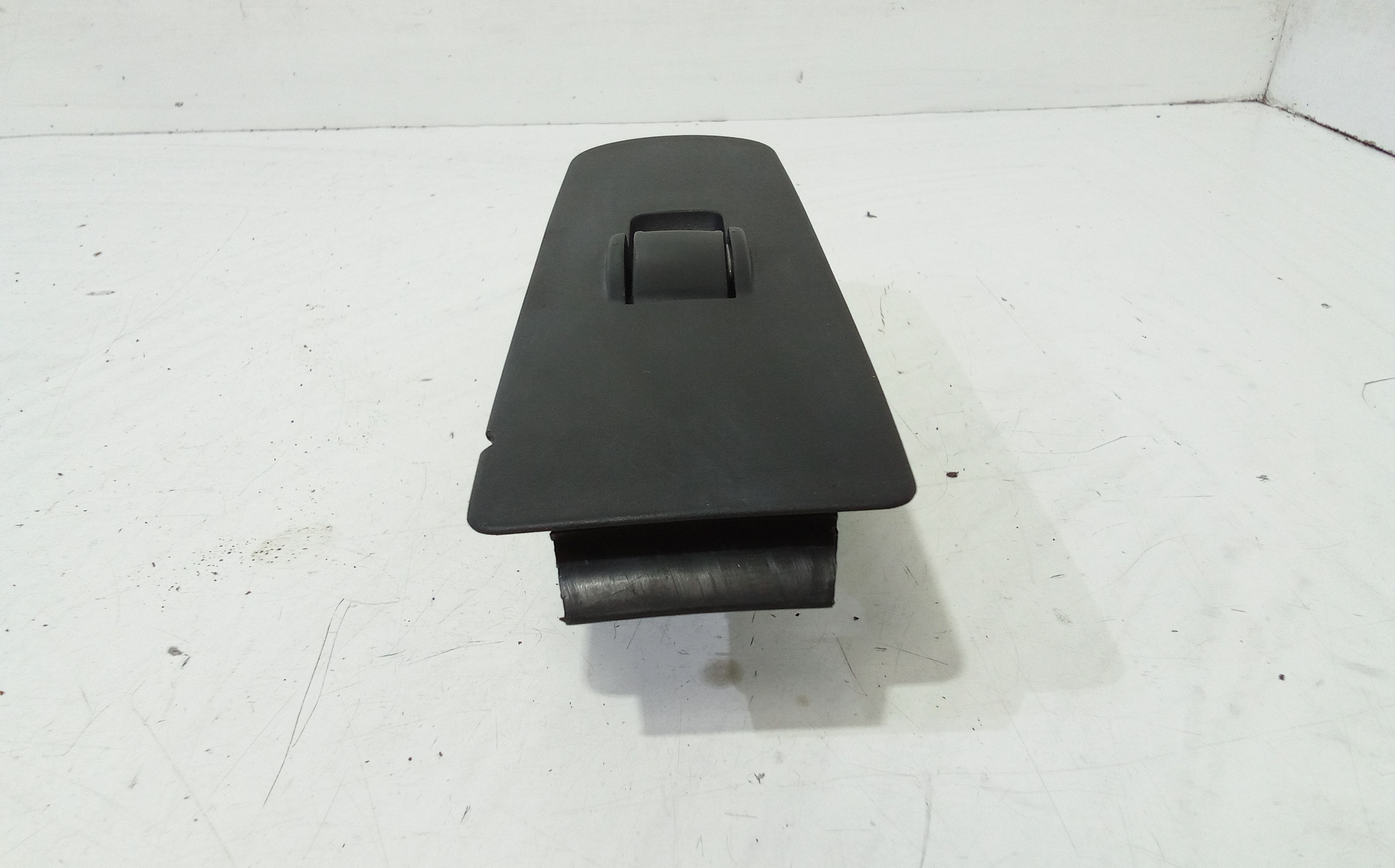 Pulsantiera Anteriore Destra Passeggero MITSUBISHI Colt CZ3 (05>08)