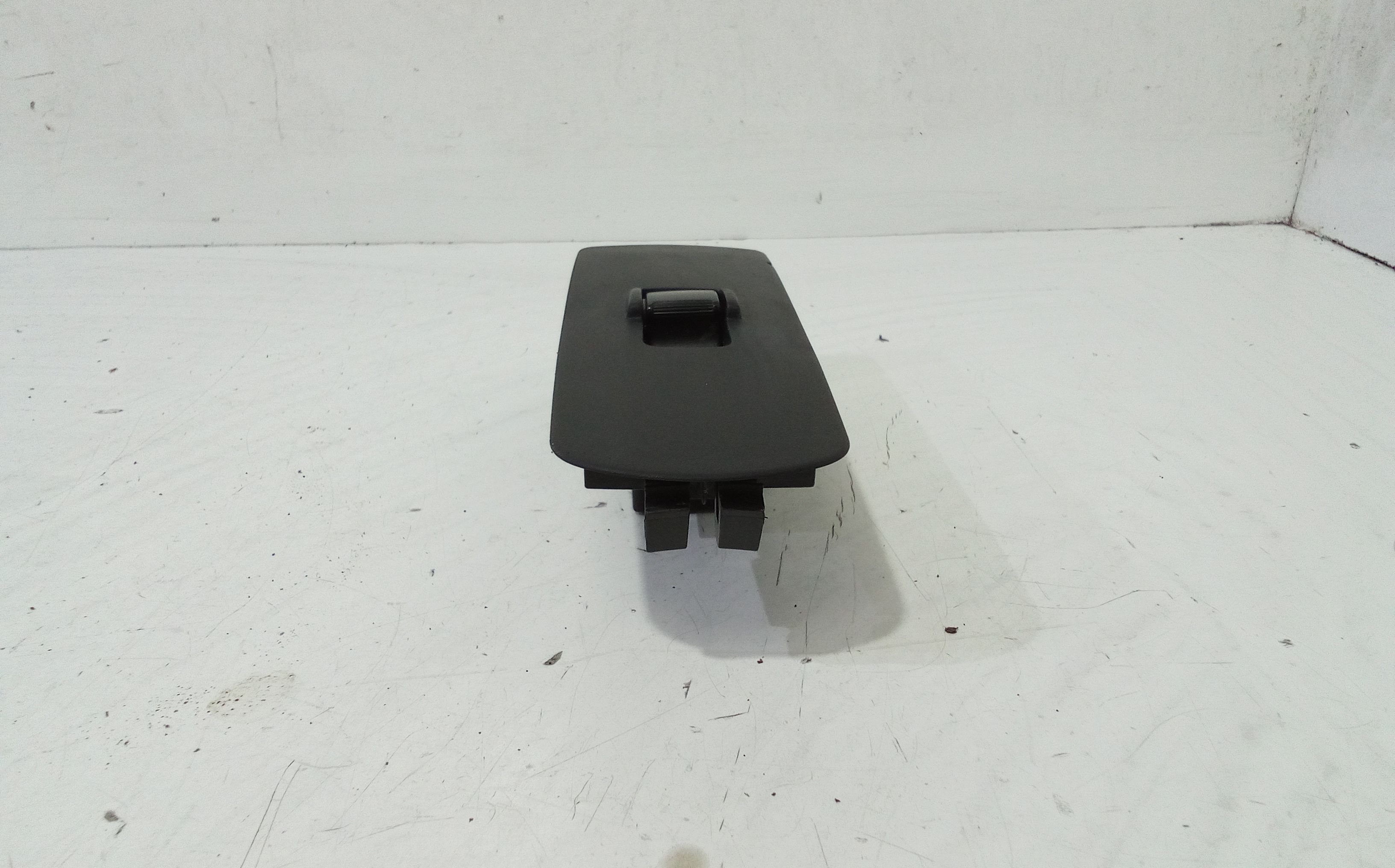 Pulsantiera Anteriore Destra Passeggero MITSUBISHI Colt CZ3 (05>08)