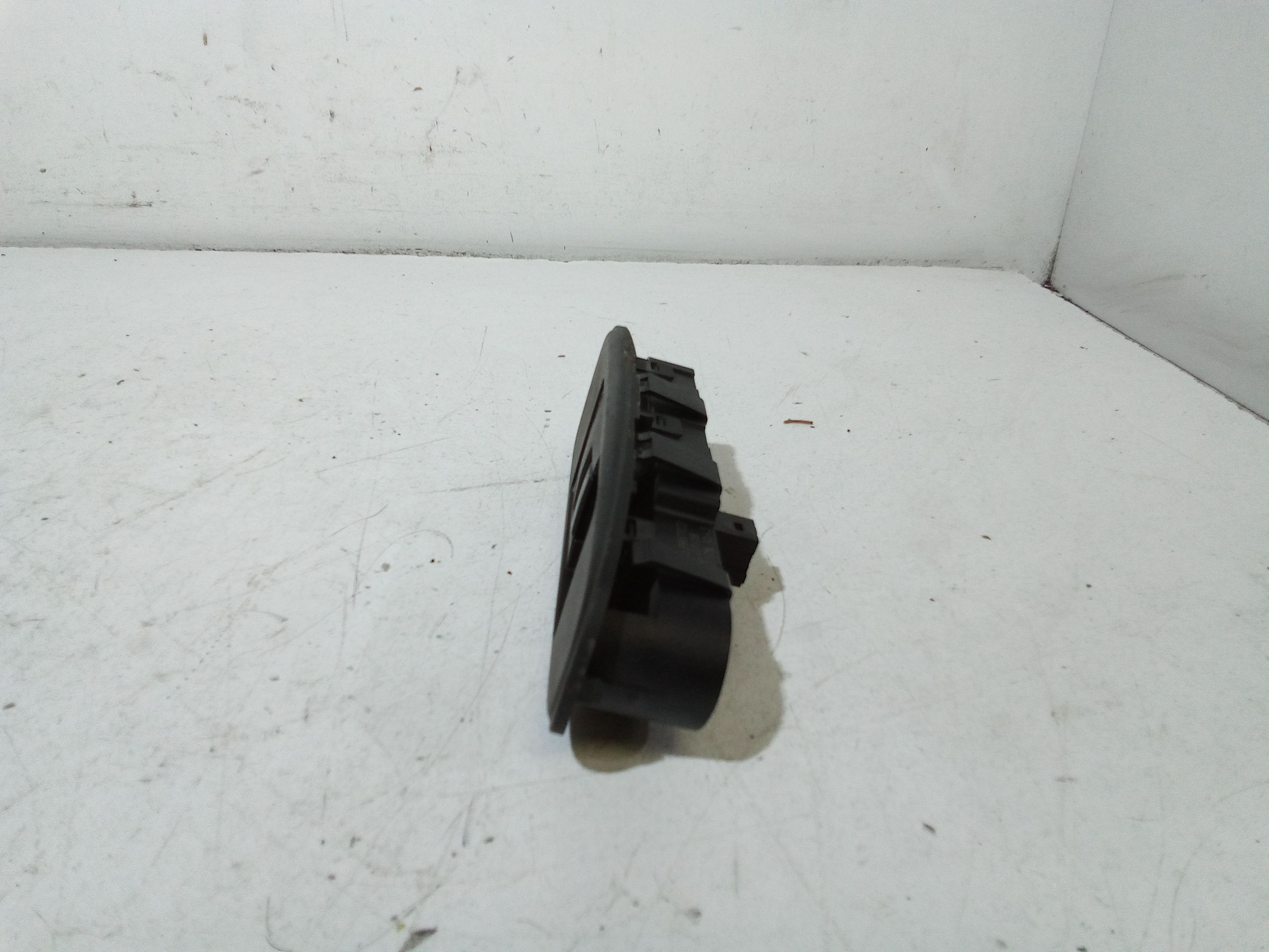 Pulsantiera Anteriore Destra Passeggero CITROEN C4 Grand Picasso (06>13)