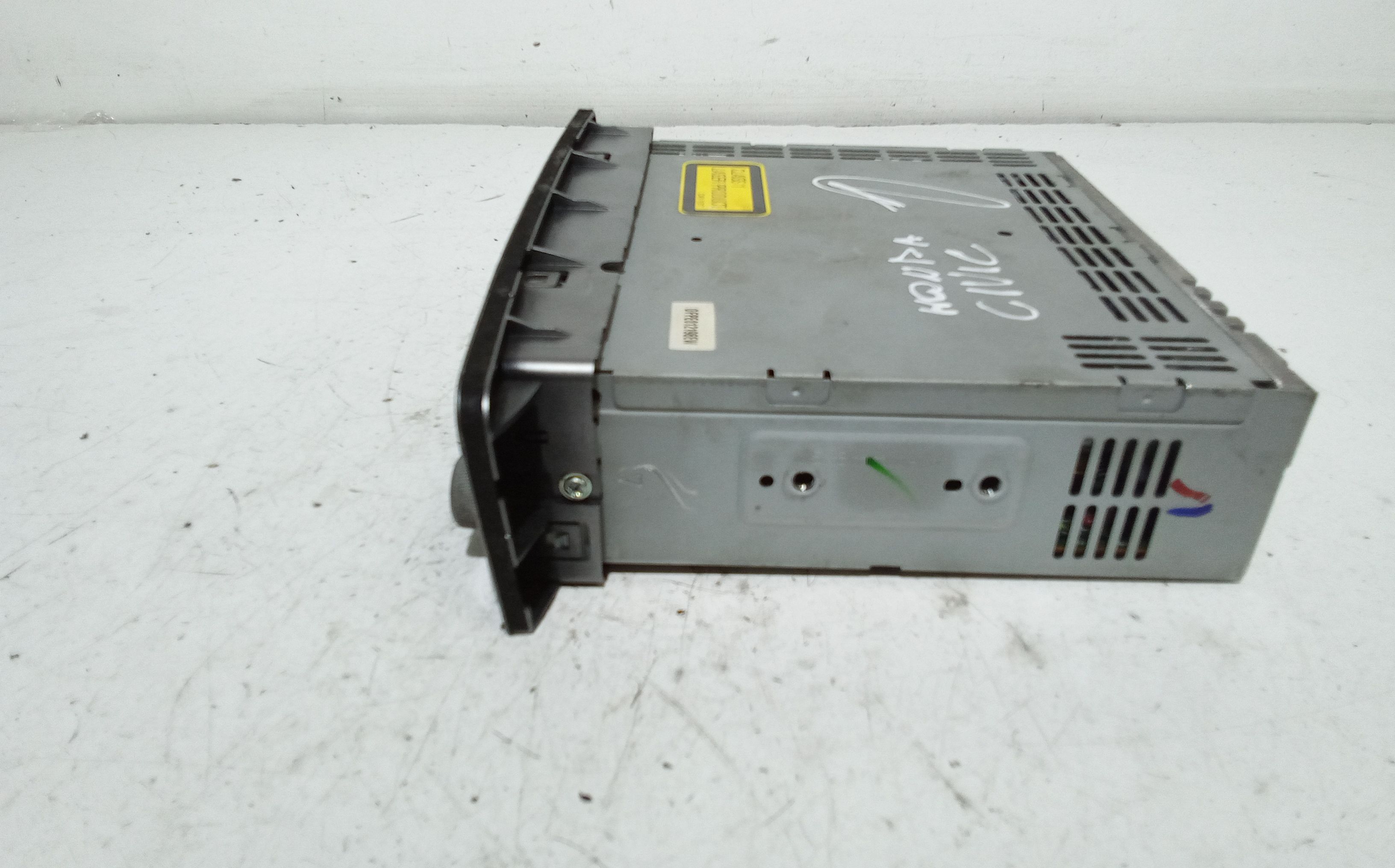 Autoradio HONDA Civic Berlina 5P (01>06)