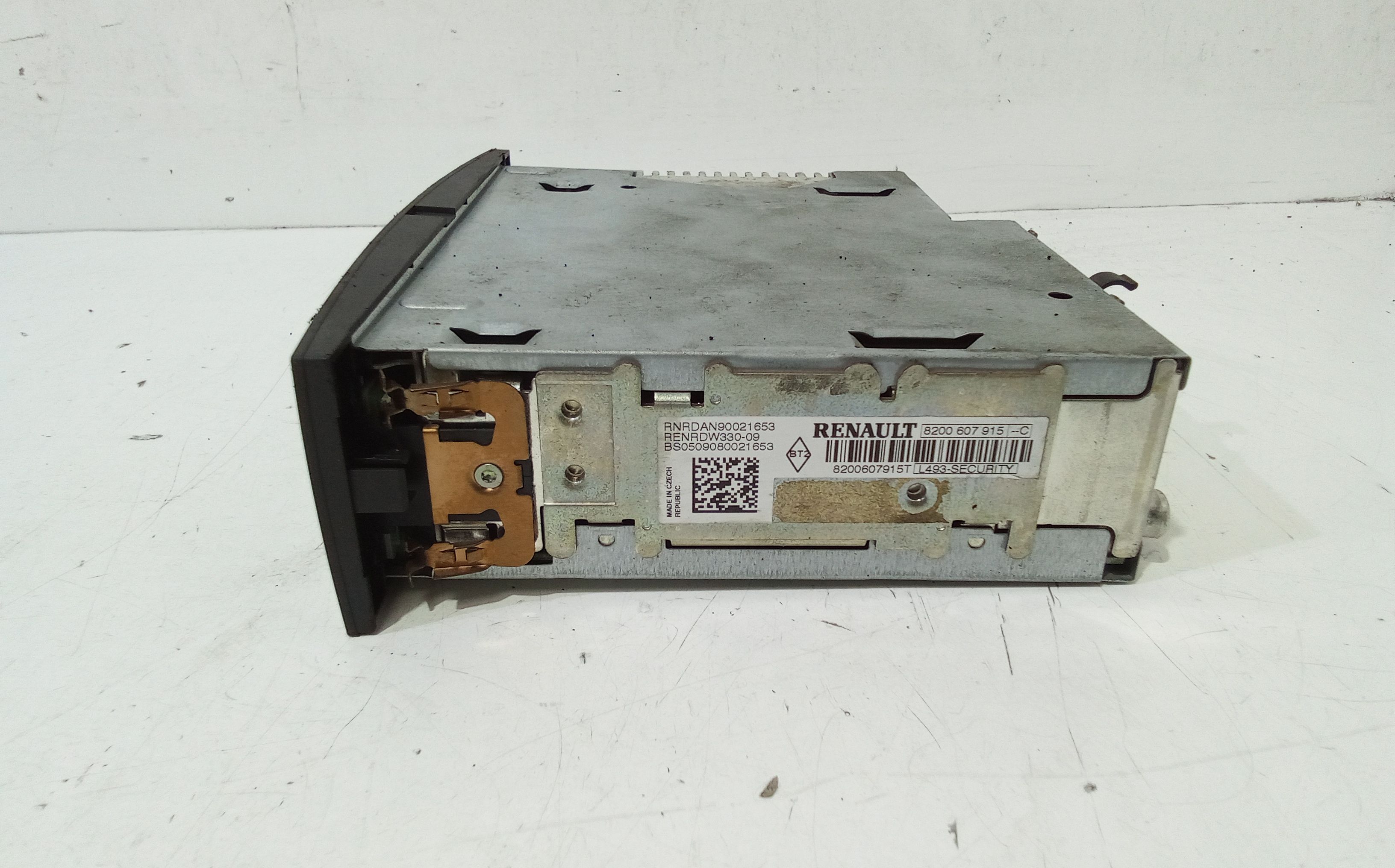 Autoradio RENAULT Clio Serie (01>05)