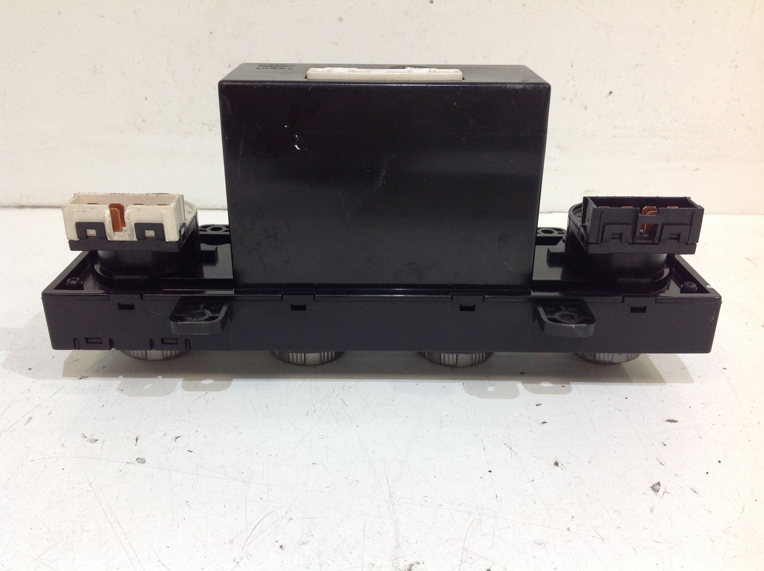 Comandi Clima KIA Carnival 2 Serie