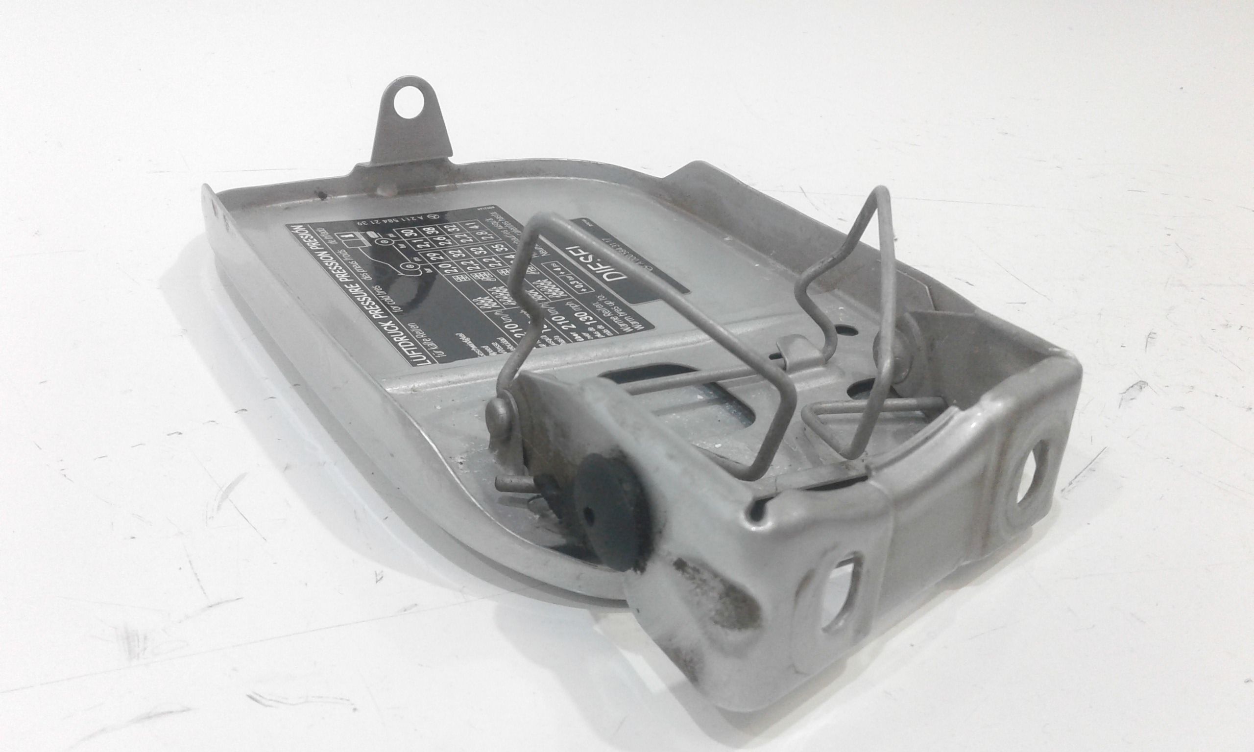 Sportellino Carburante MERCEDES Classe E Berlina W211