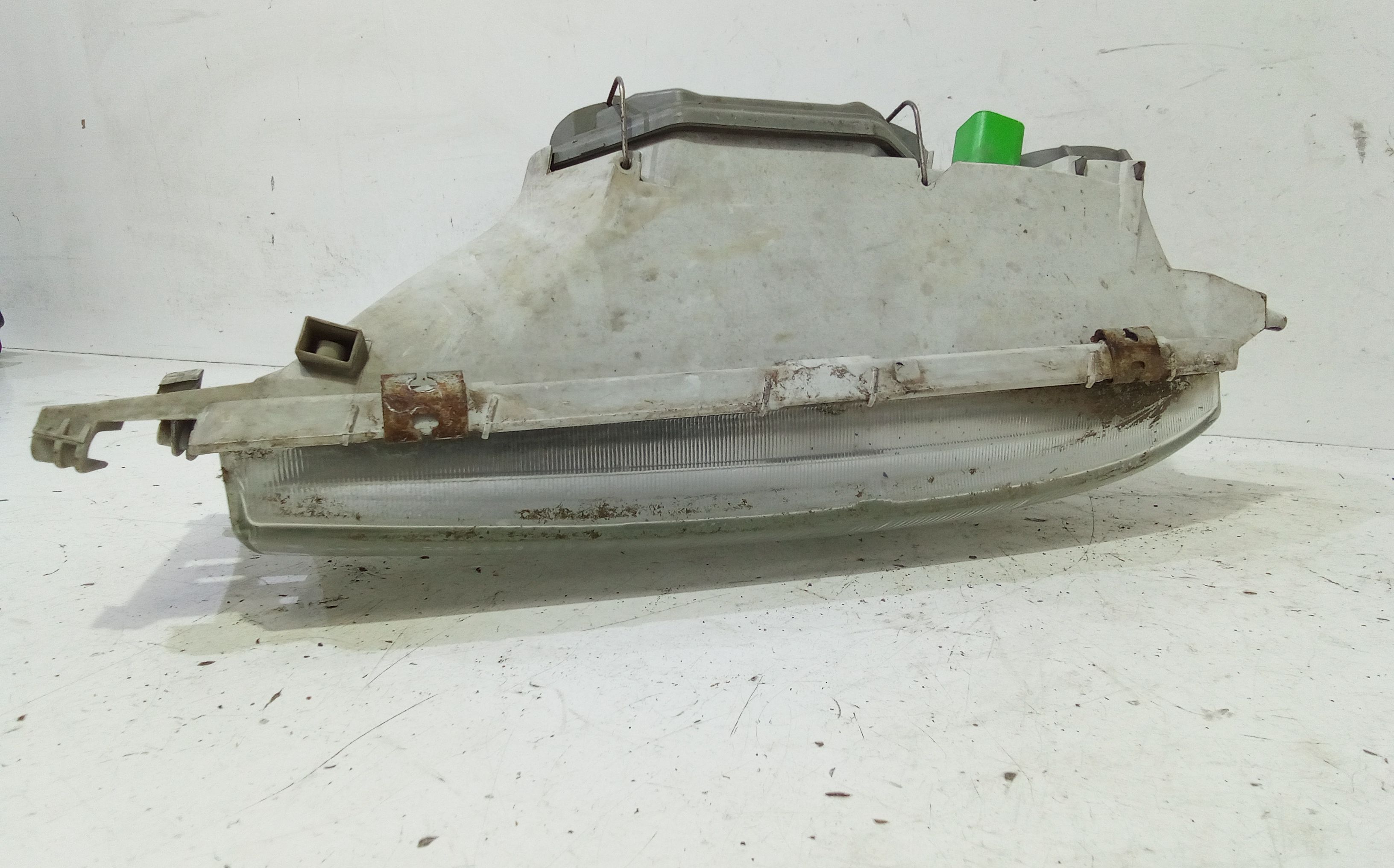 Faro anteriore Destro Passeggero FORD Fiesta 2 Serie