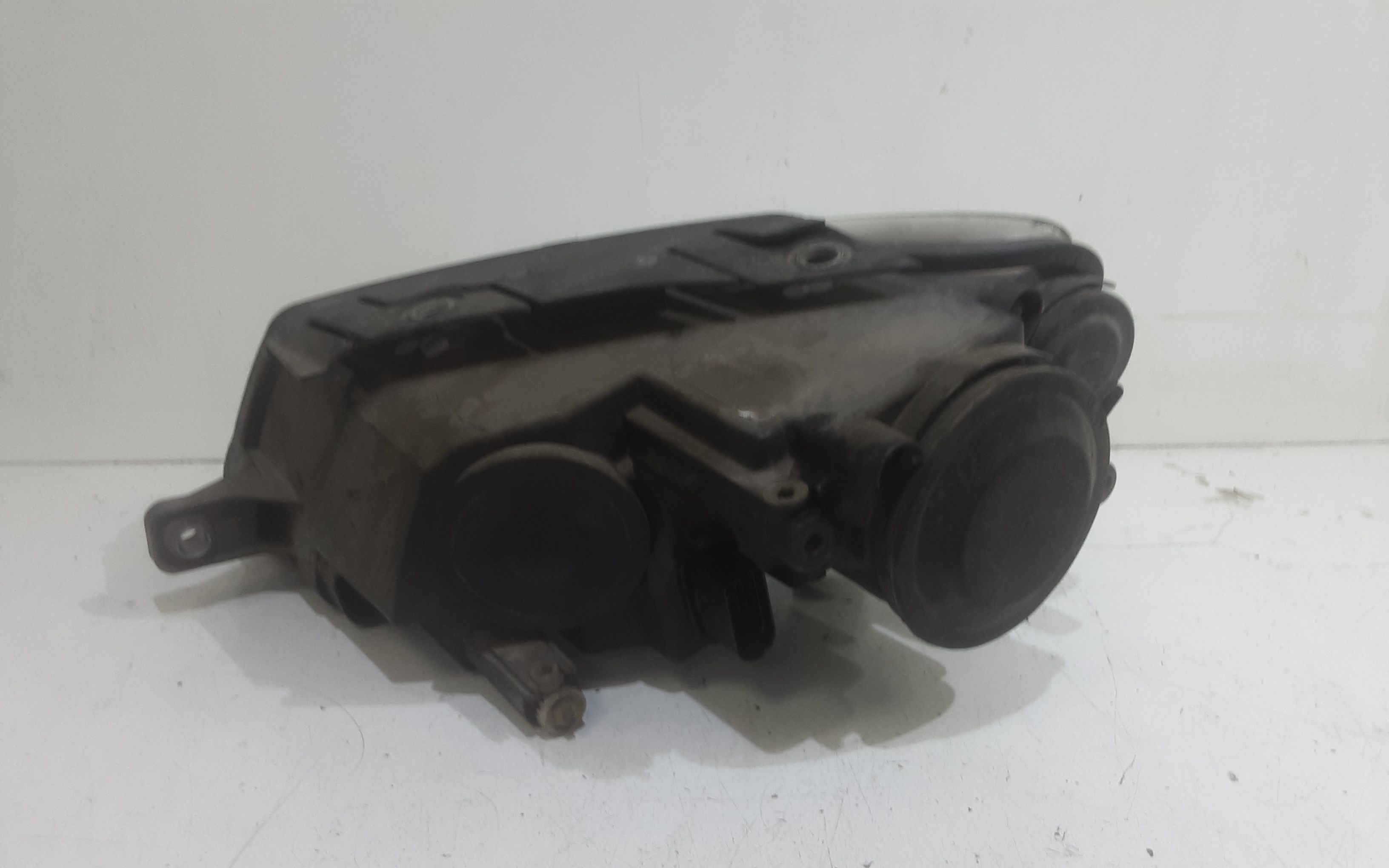 Faro anteriore Destro Passeggero VOLKSWAGEN Passat Berlina 4 Serie