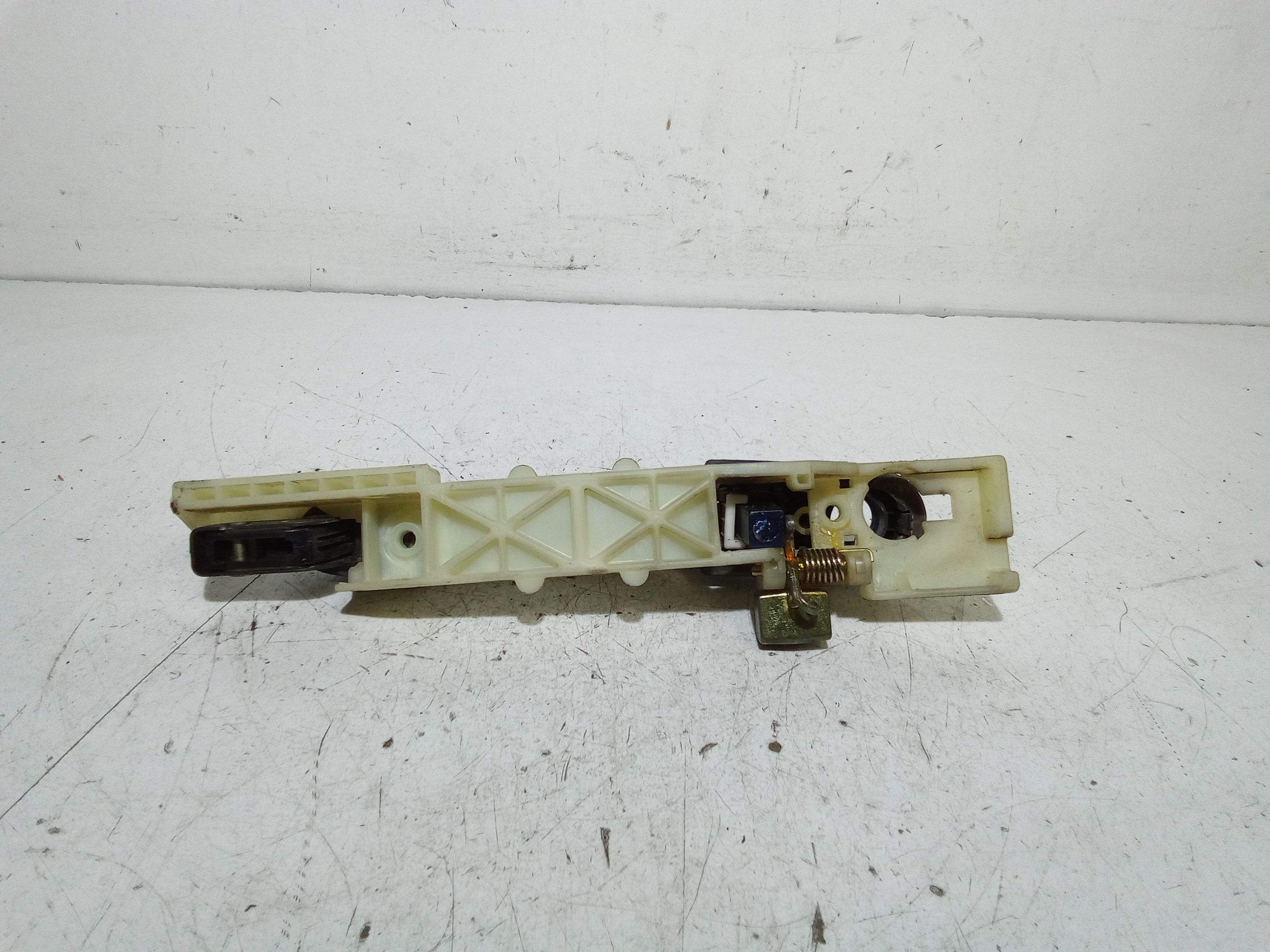 Maniglia esterna Anteriore Sinistra HYUNDAI Tucson  Serie (04>09)