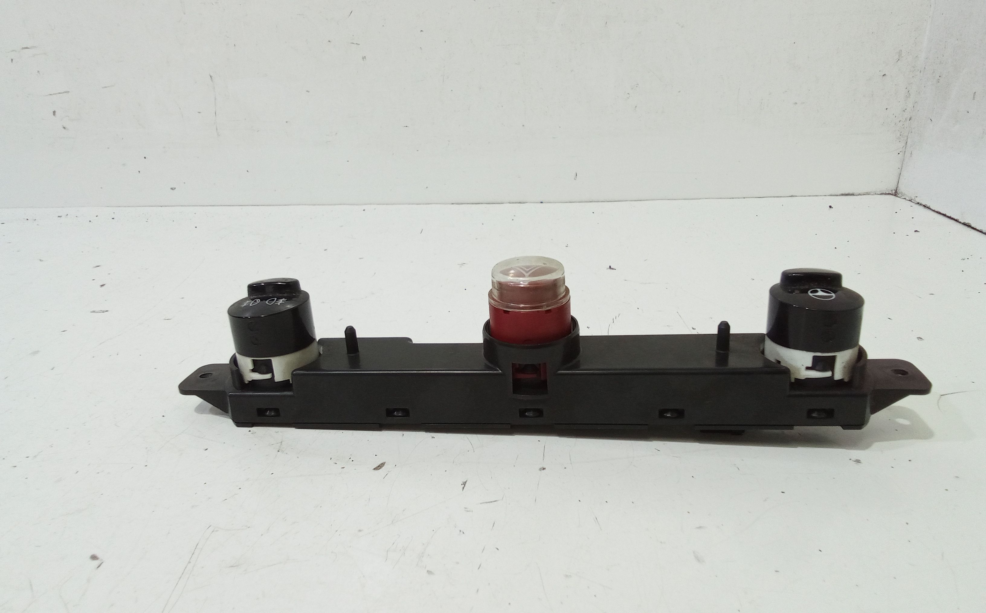 Pulsantiera Centrale FIAT 500 Serie (07>14)