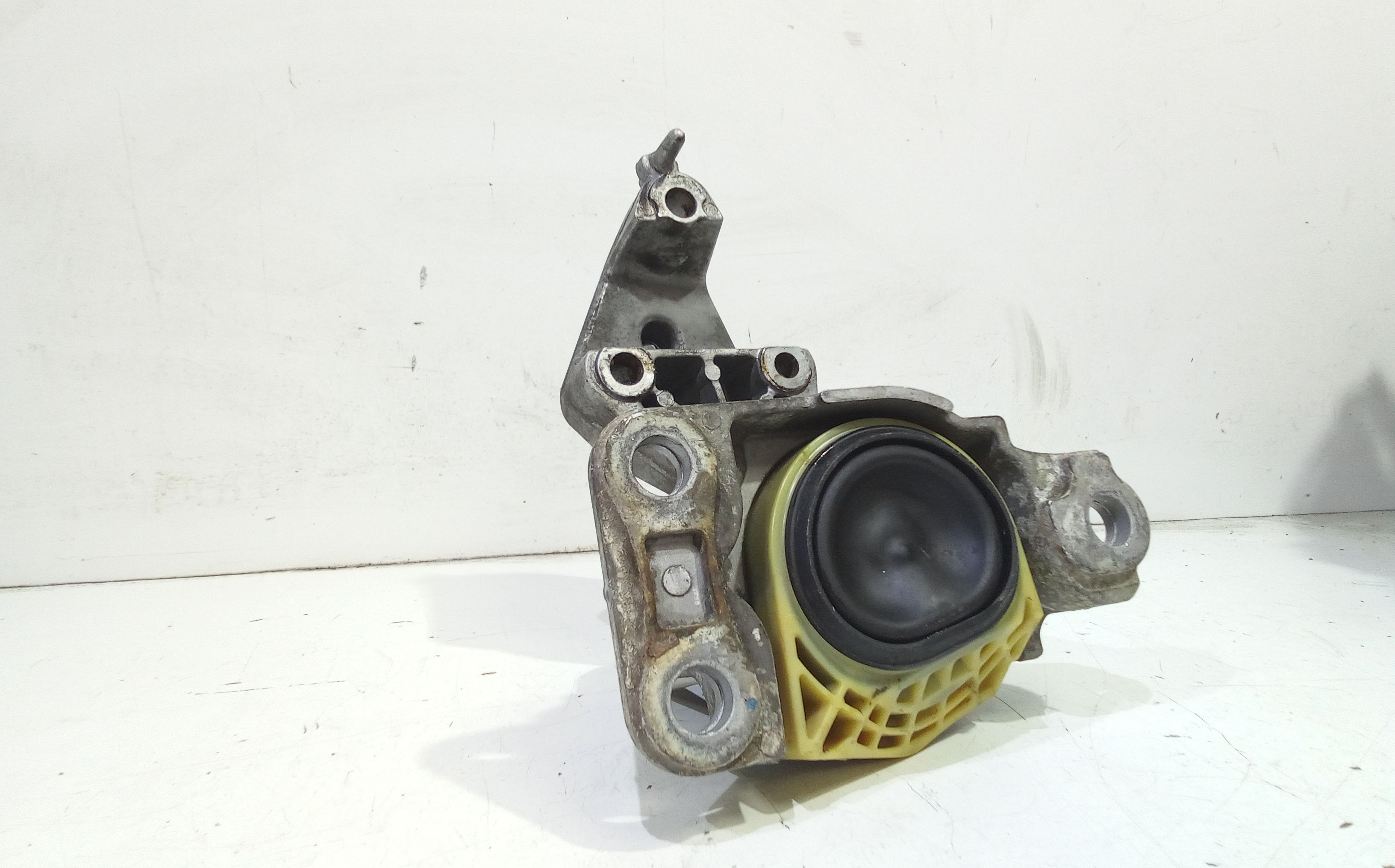 Supporto motore RENAULT Megane III (08>16)