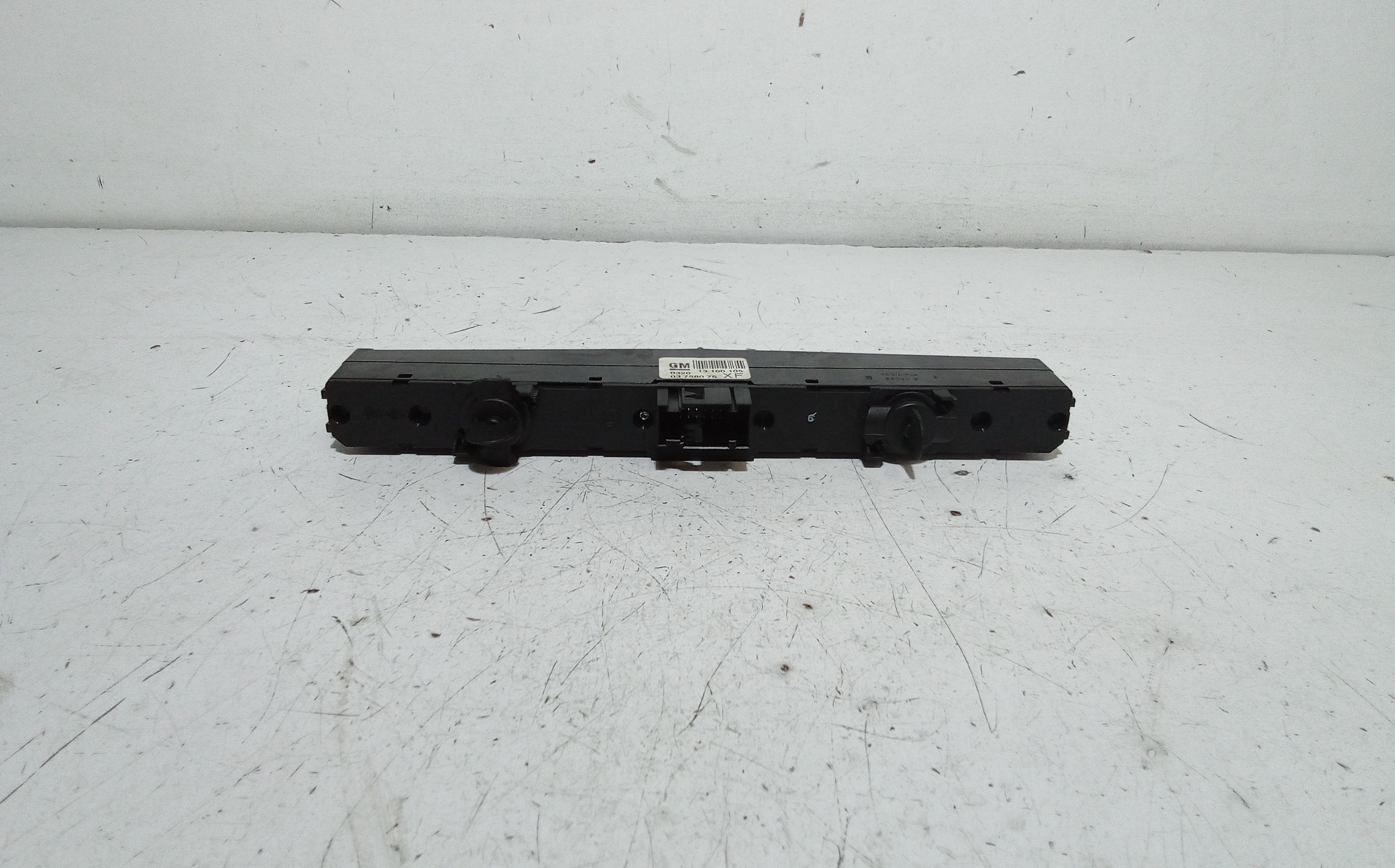 Pulsante luci di emergenza OPEL Zafira B 2 Serie