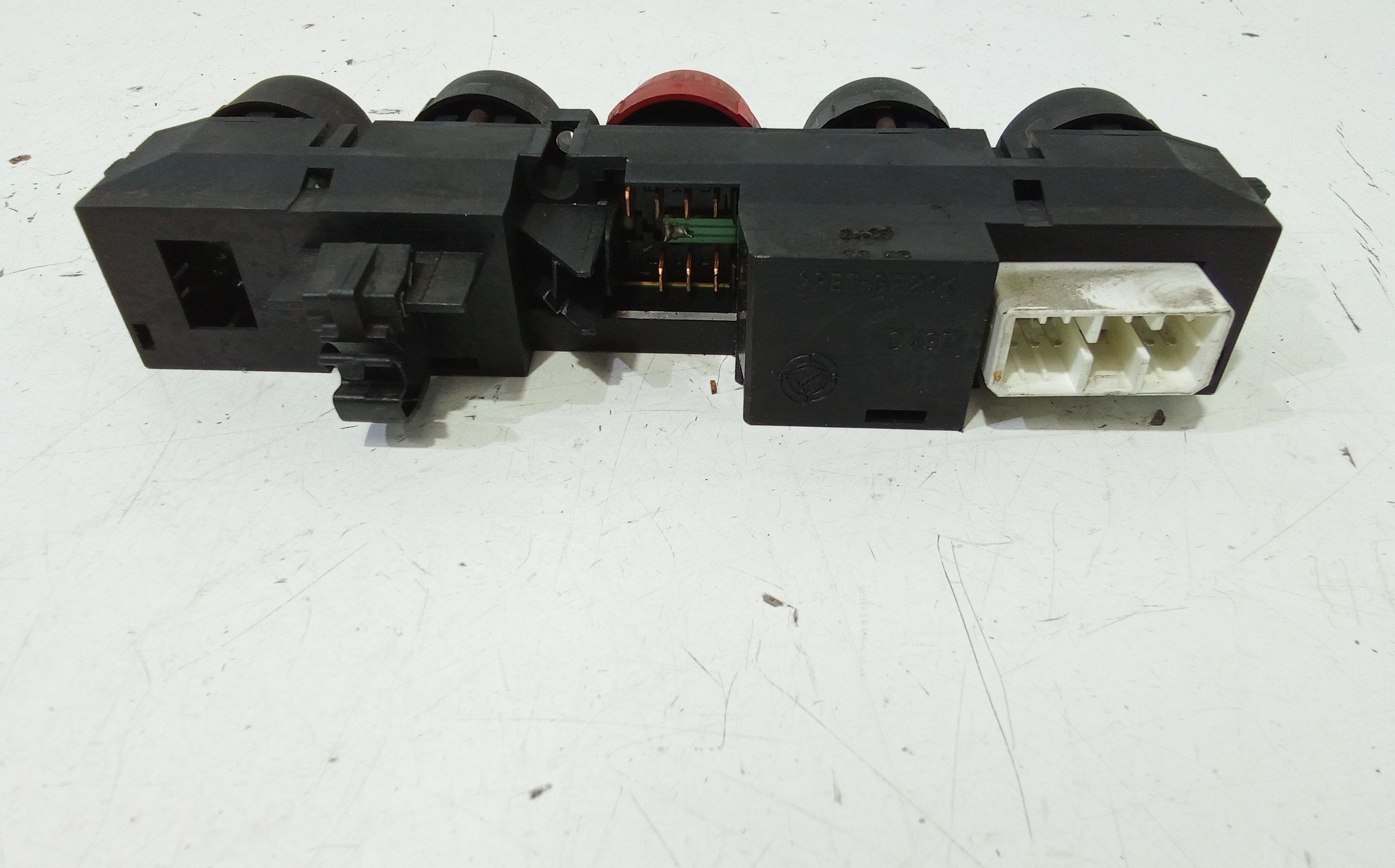 Pulsante luci di emergenza FIAT Seicento Serie (00>05)