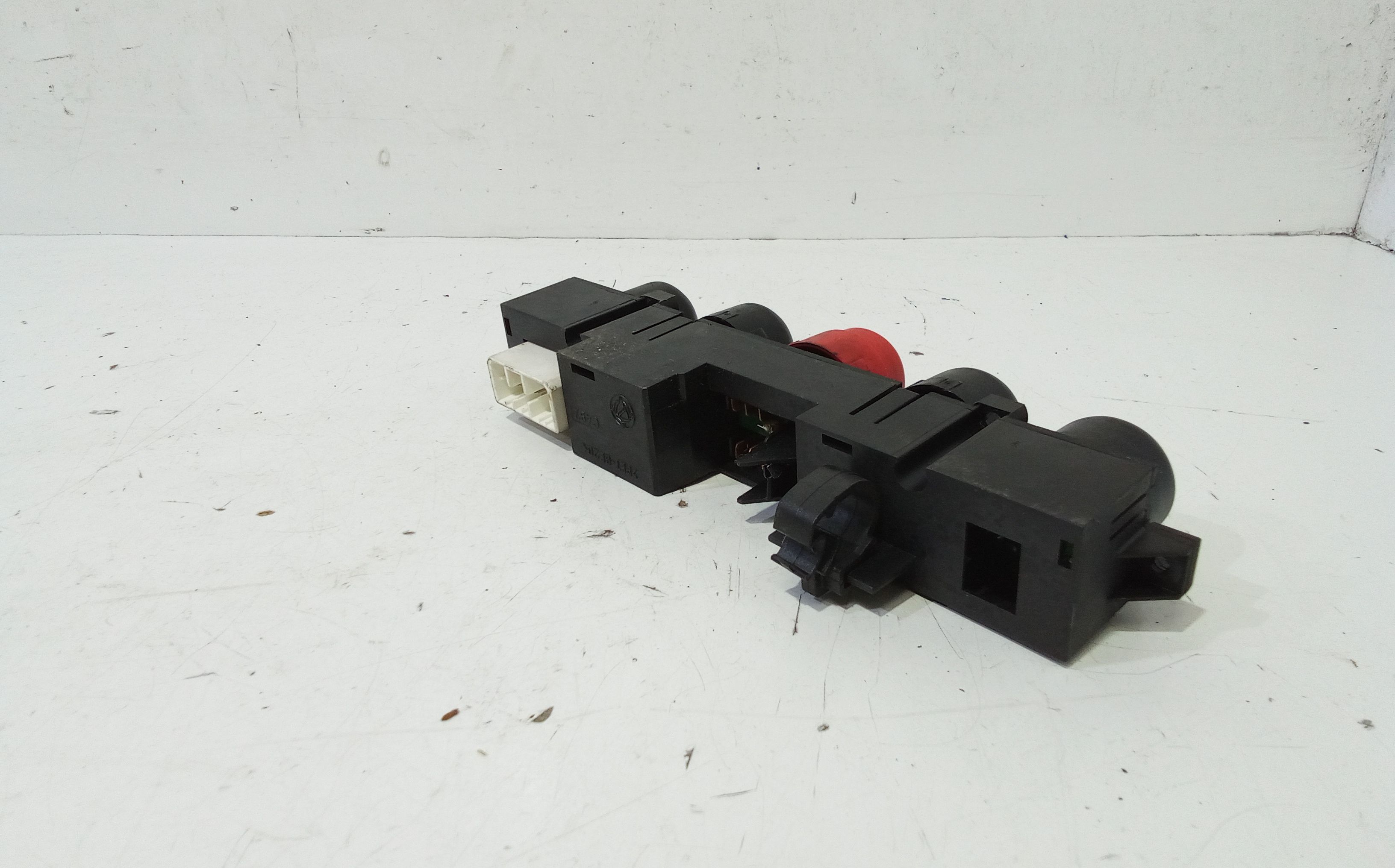 Pulsante luci di emergenza FIAT Seicento Serie (00>05)