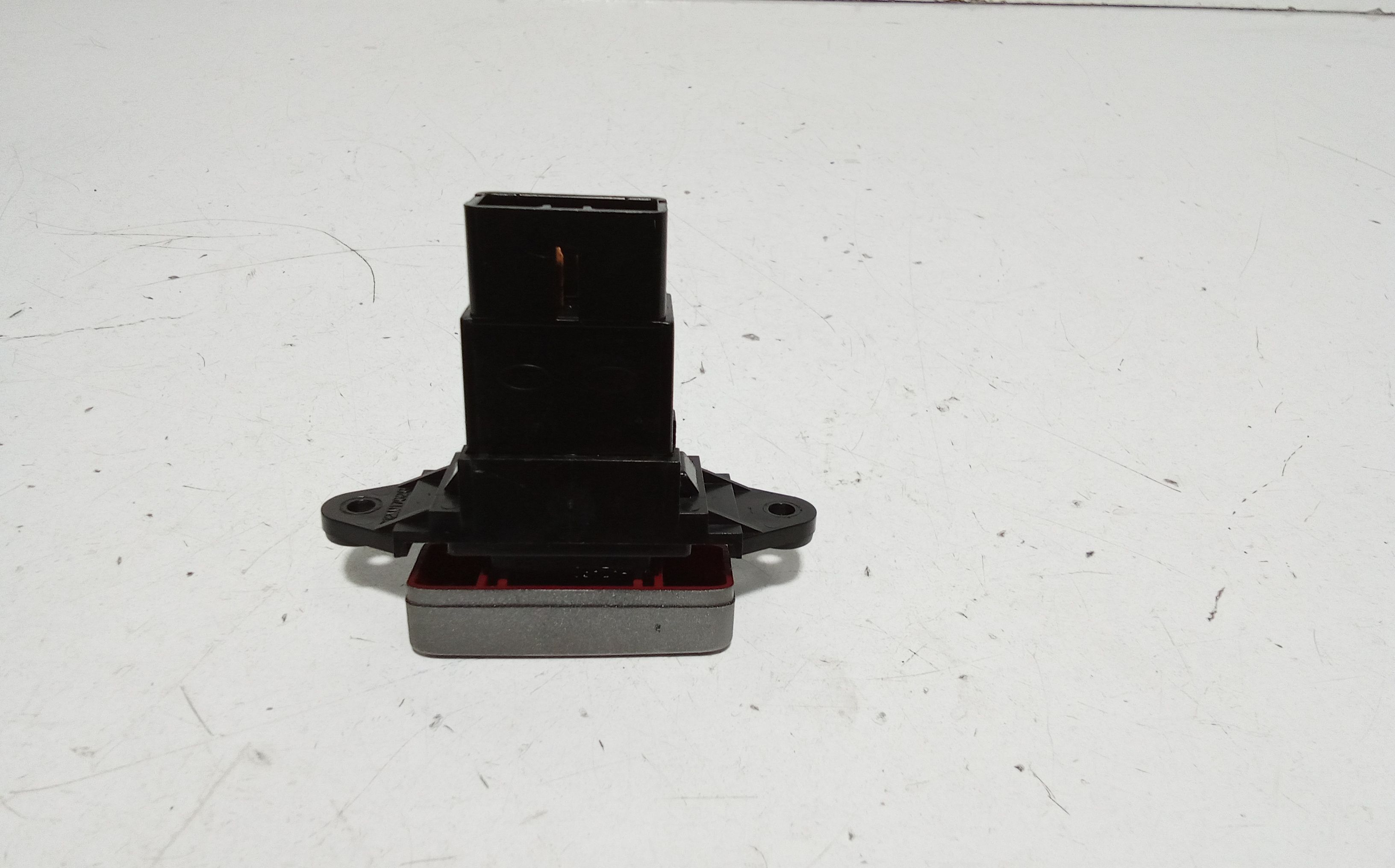 Pulsante luci di emergenza KIA Carens 1 Serie