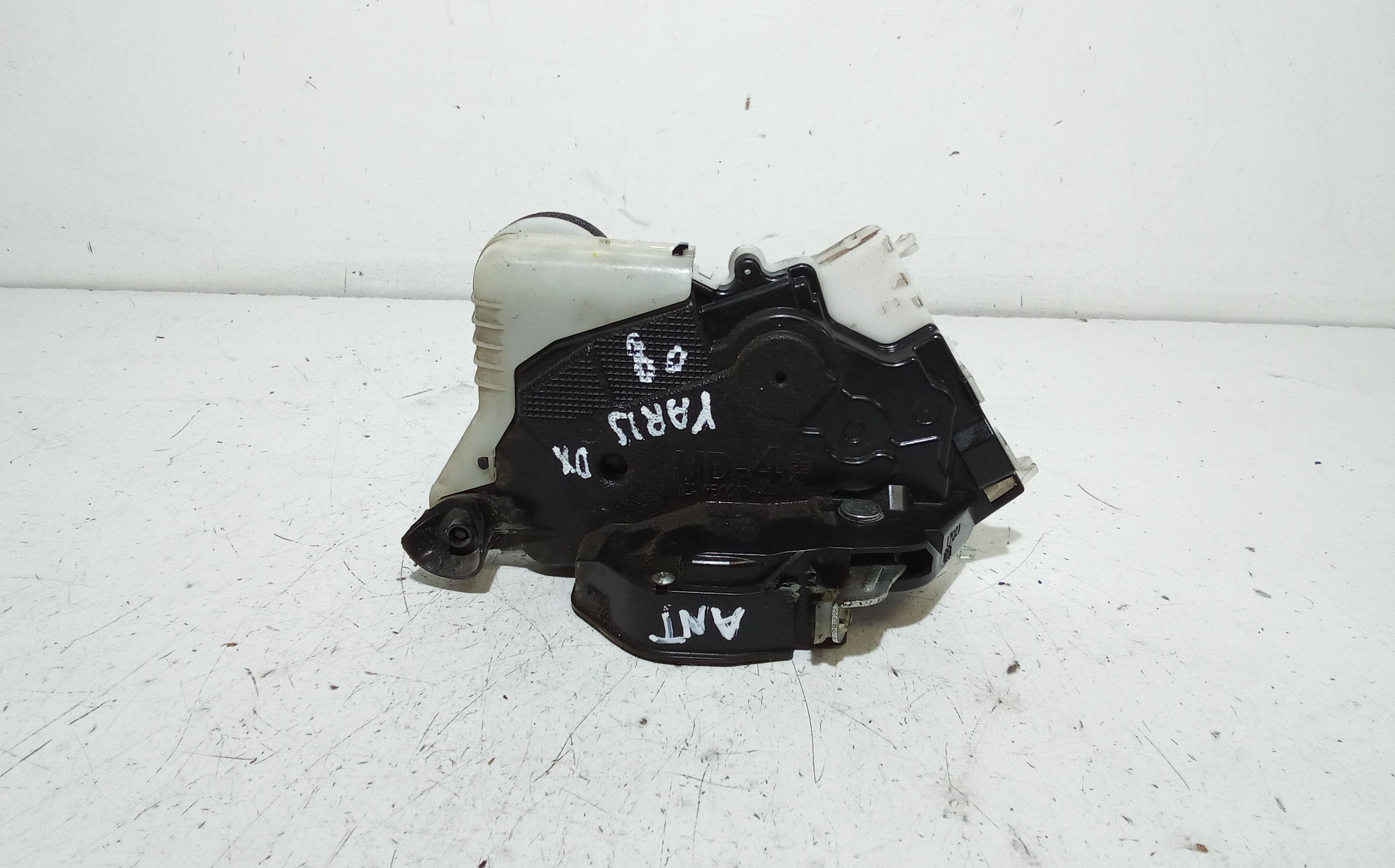 Serratura Anteriore Destra TOYOTA Yaris Serie (05>08)