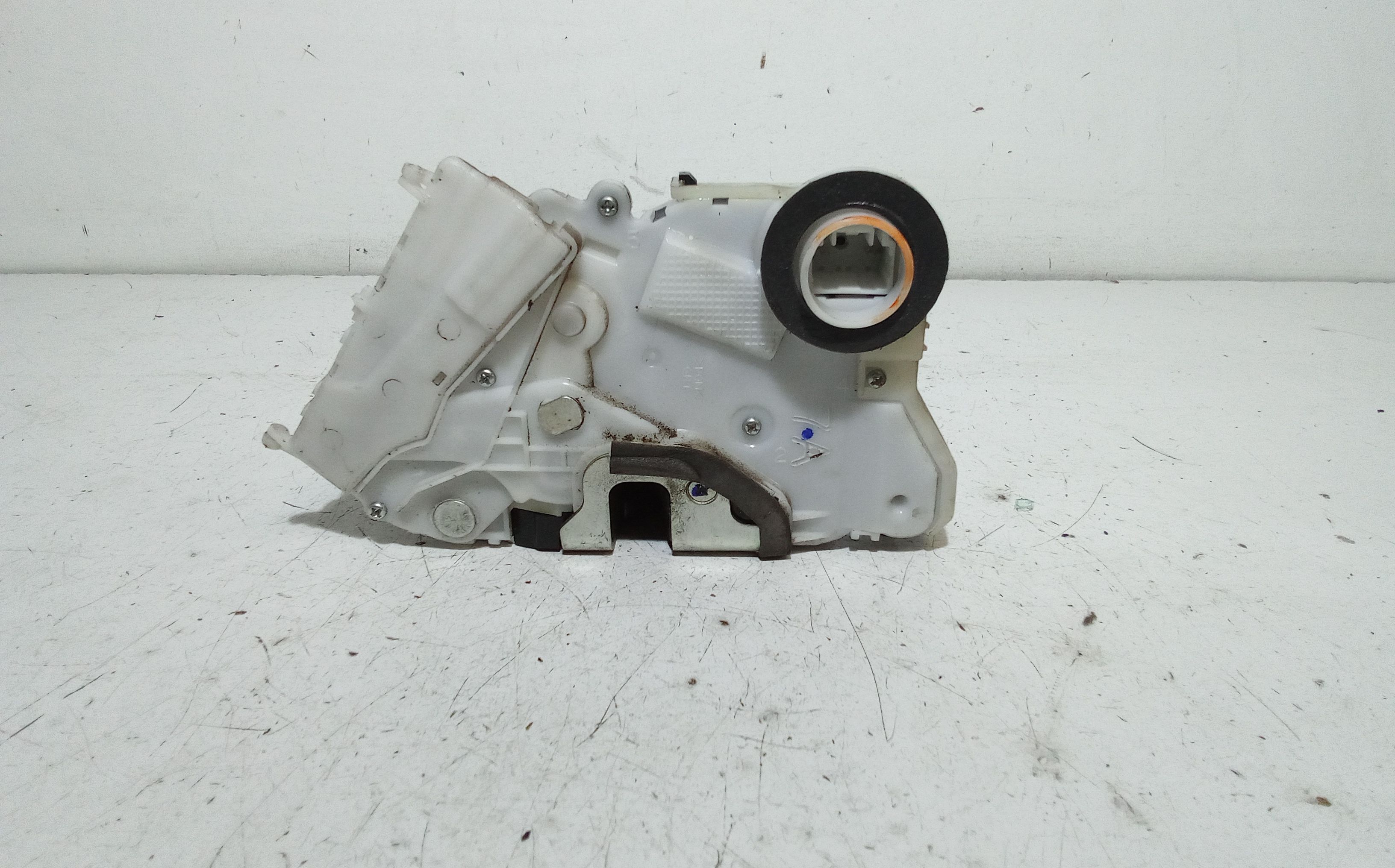 Serratura Anteriore Destra TOYOTA Yaris Serie (05>08)