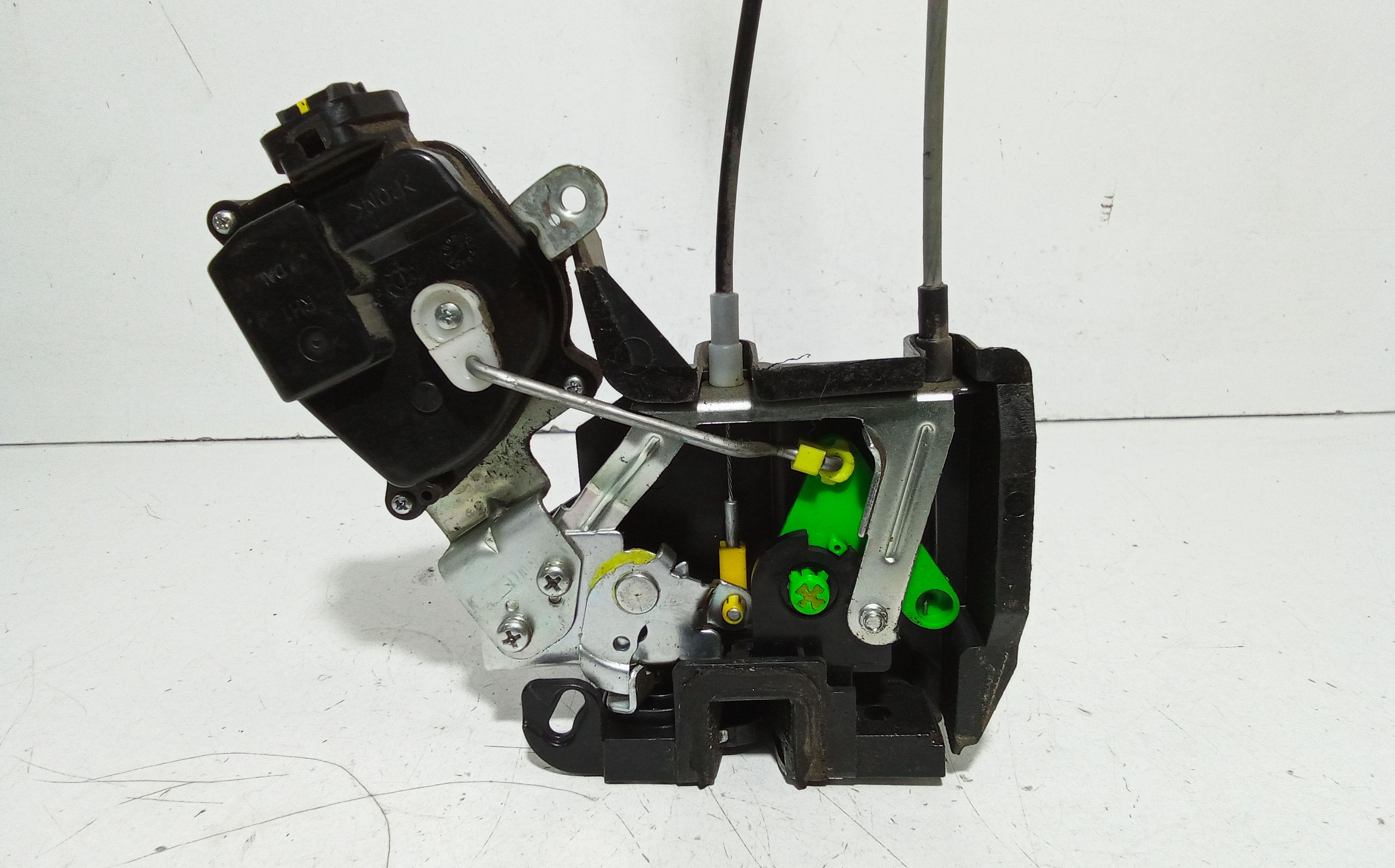 Serratura Anteriore Destra HYUNDAI Accent 4 Serie