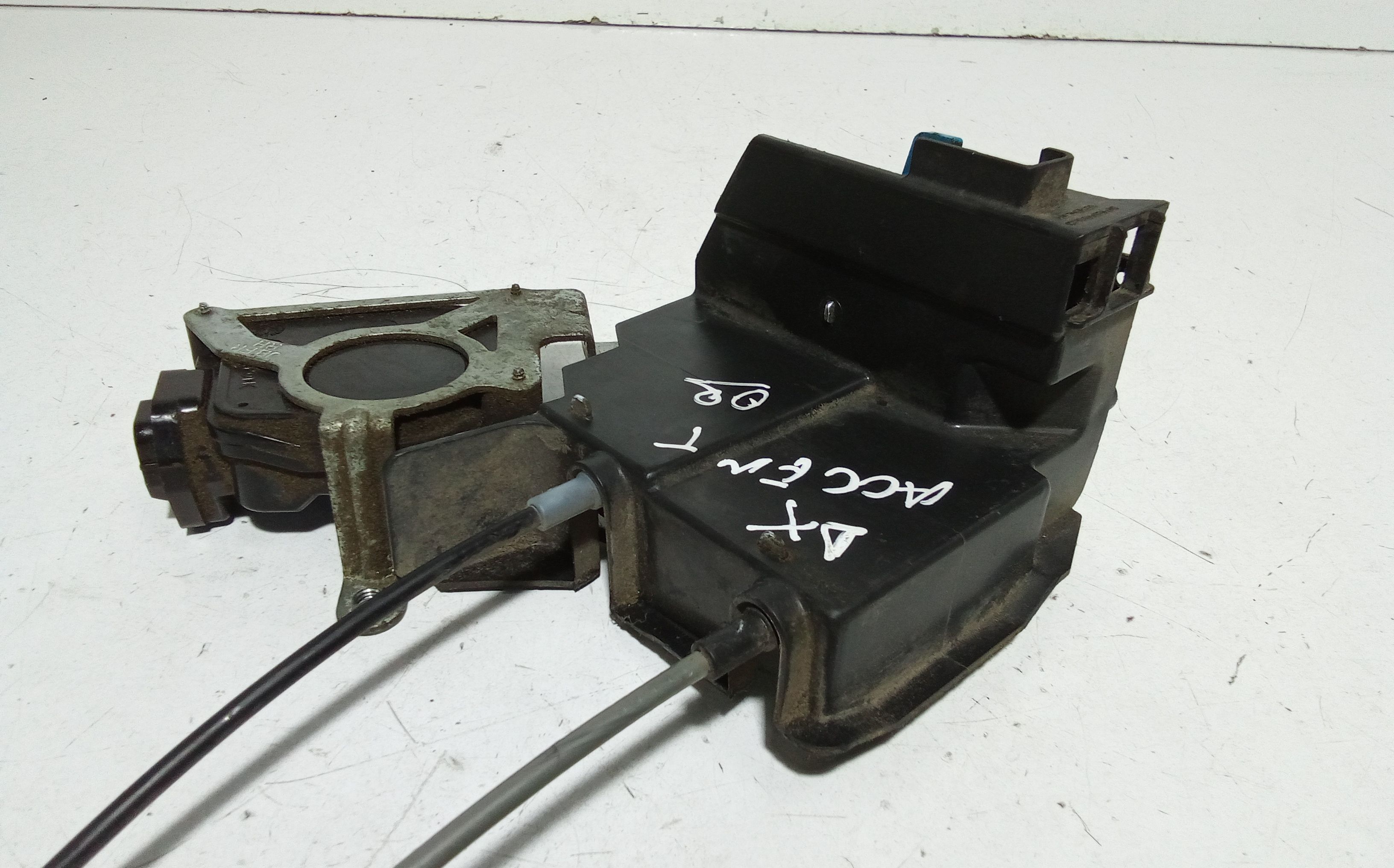 Serratura Anteriore Destra HYUNDAI Accent 4 Serie