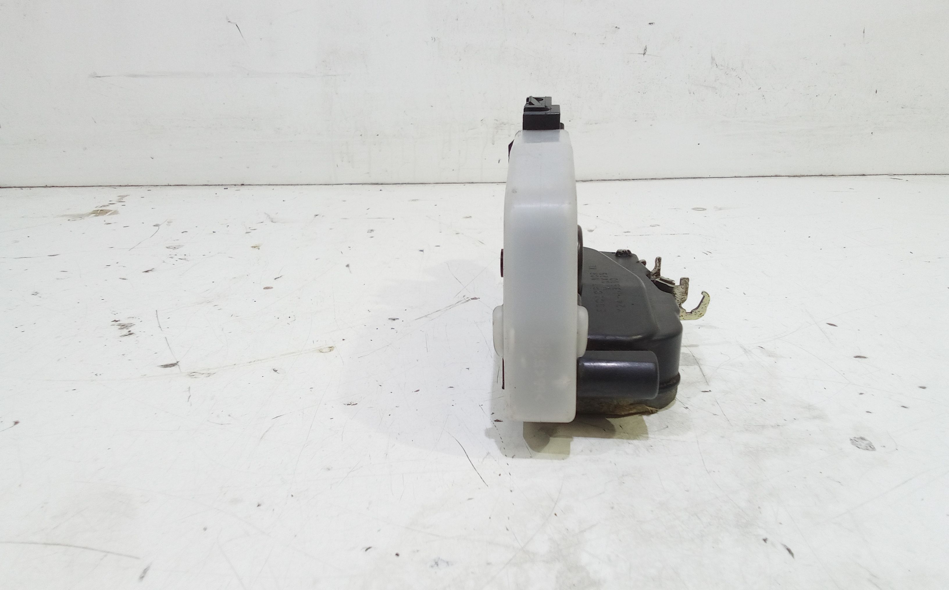 Serratura Anteriore Destra NISSAN Micra 7 Serie