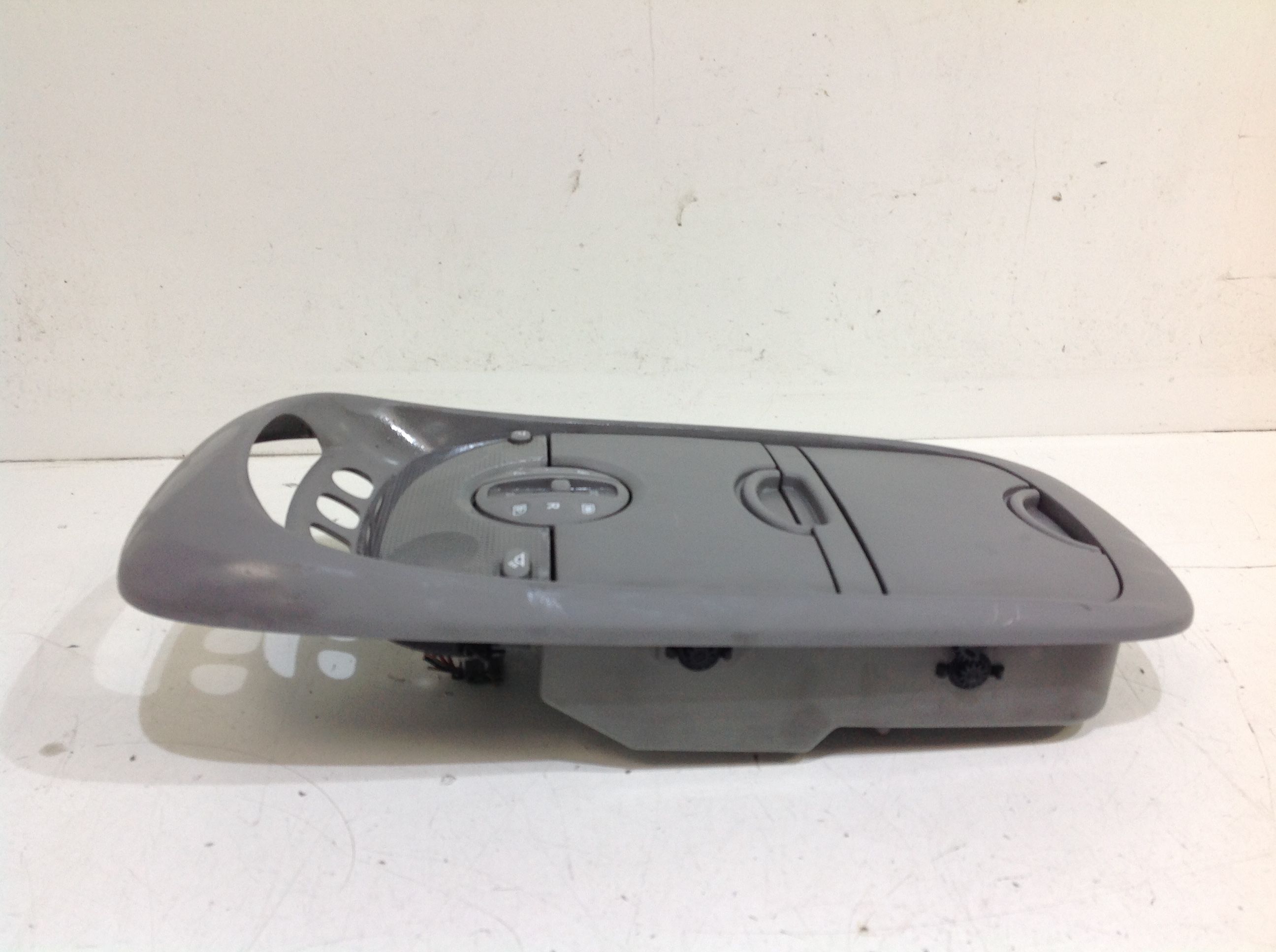 Plafoniera KIA Carnival 2 Serie