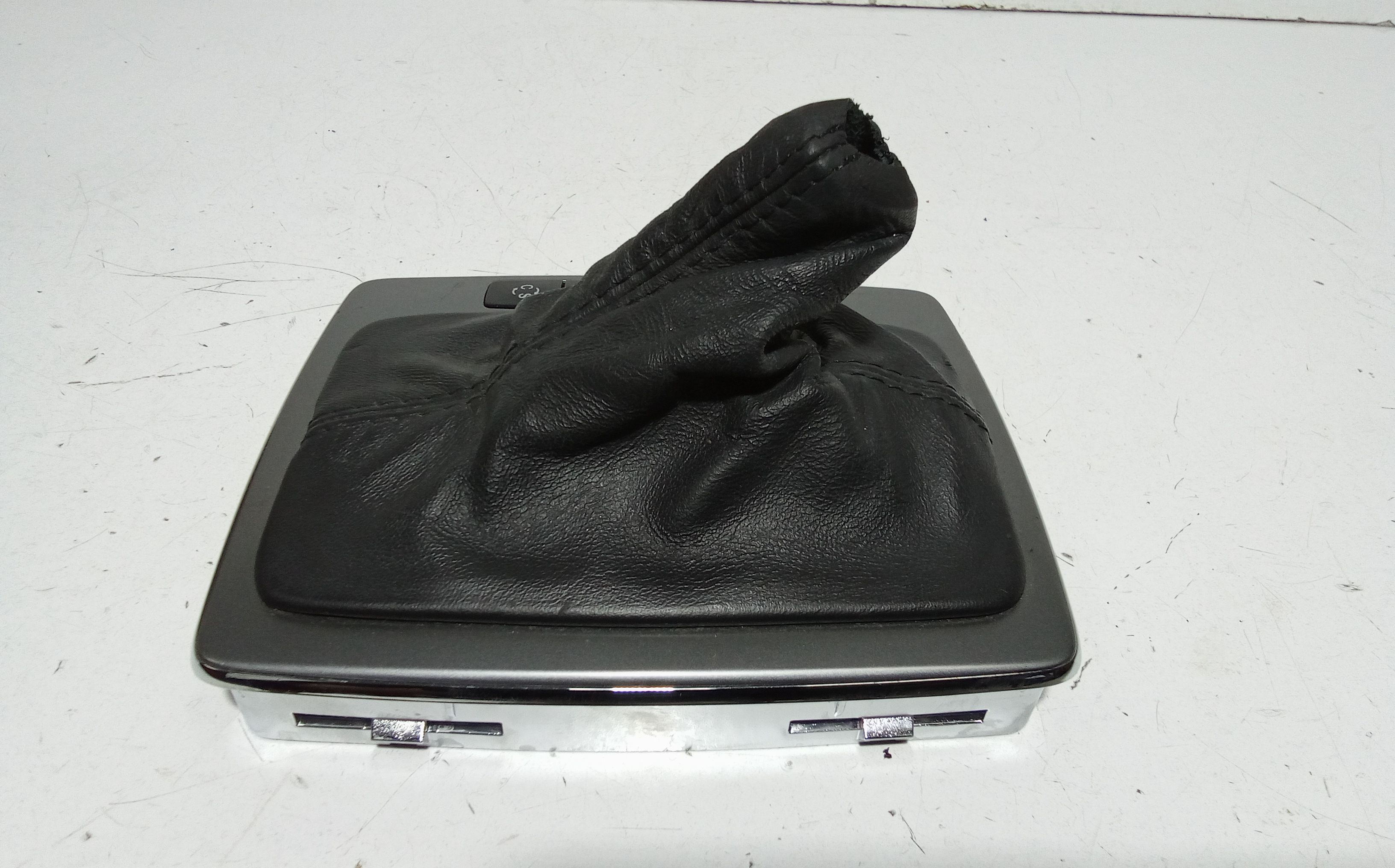 Cuffia Leva Cambio MERCEDES Classe C Berlina W204