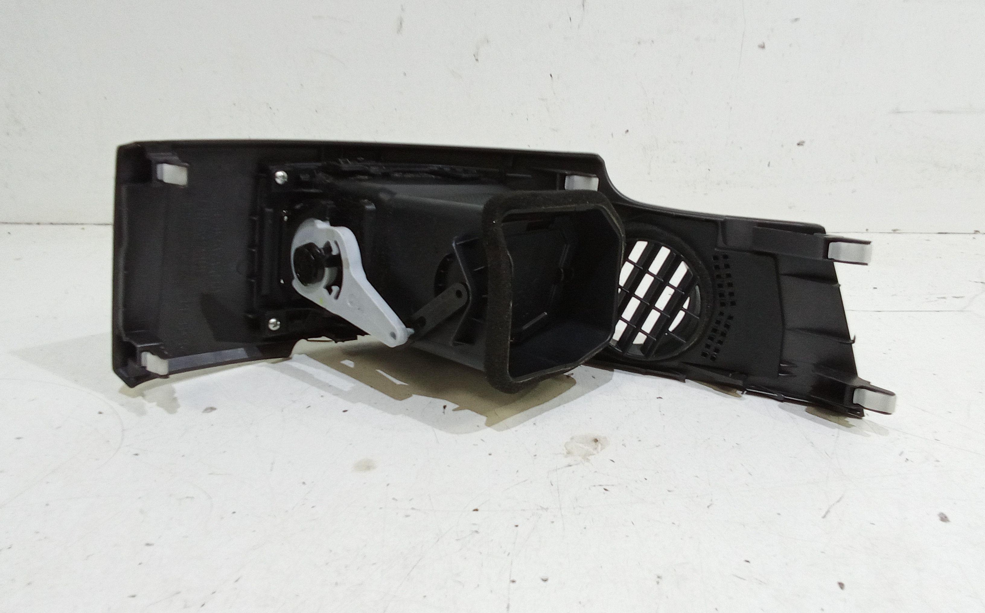 Bocchetta aria cruscotto lato passeggero HONDA CR-V 4 Serie (07>12)