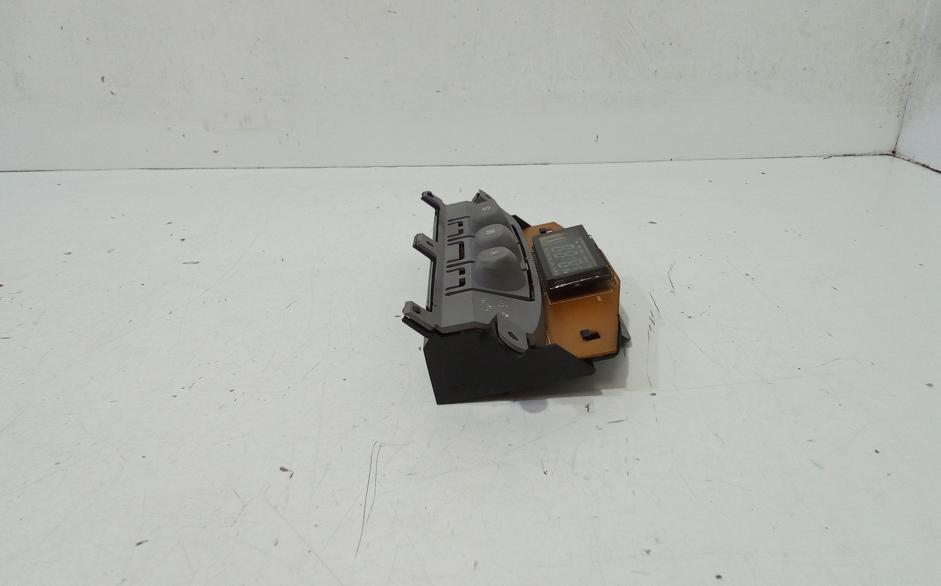 Display orologio KIA Carnival 2 Serie