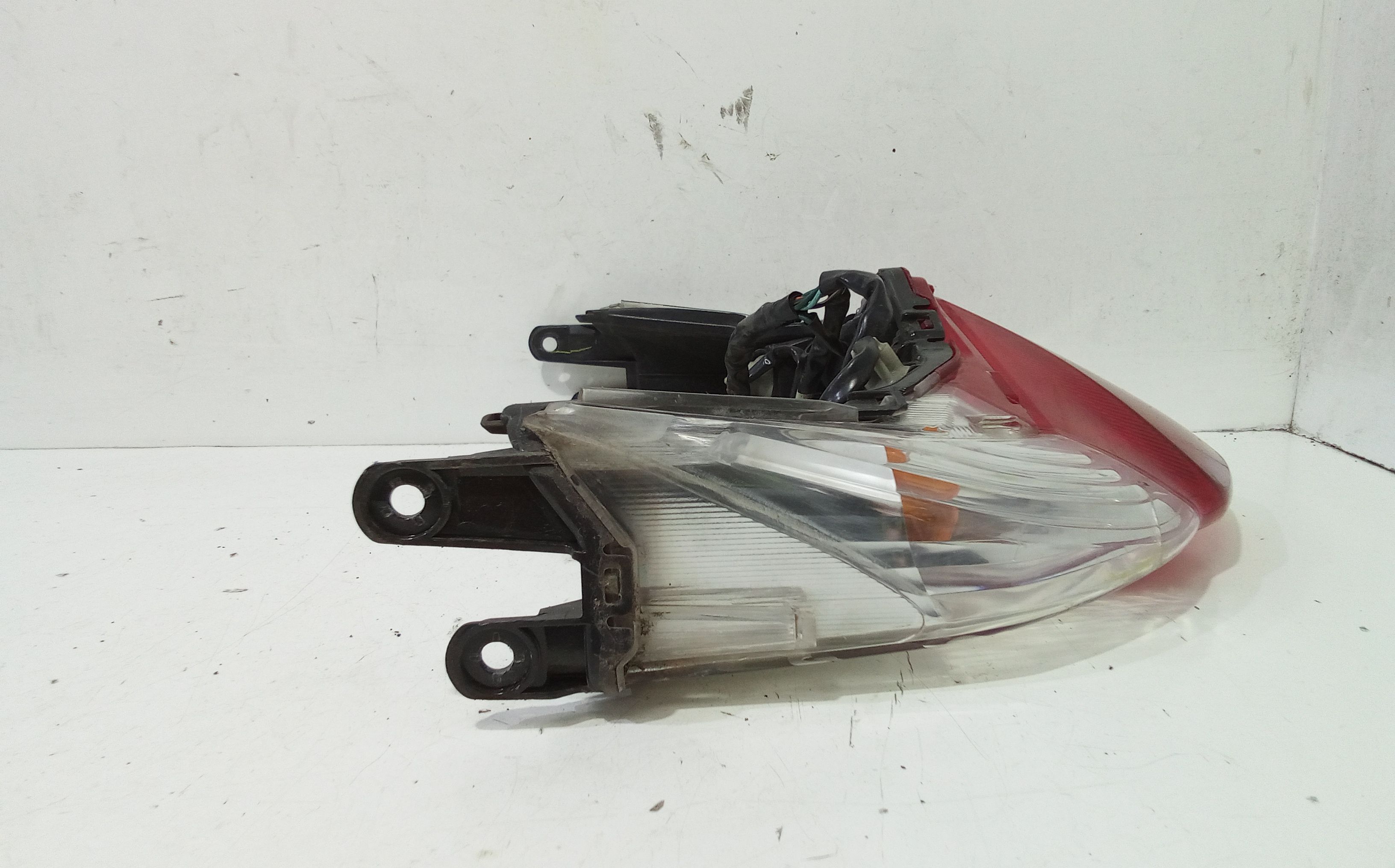 Stop posteriore HONDA SH 150cc (10>)