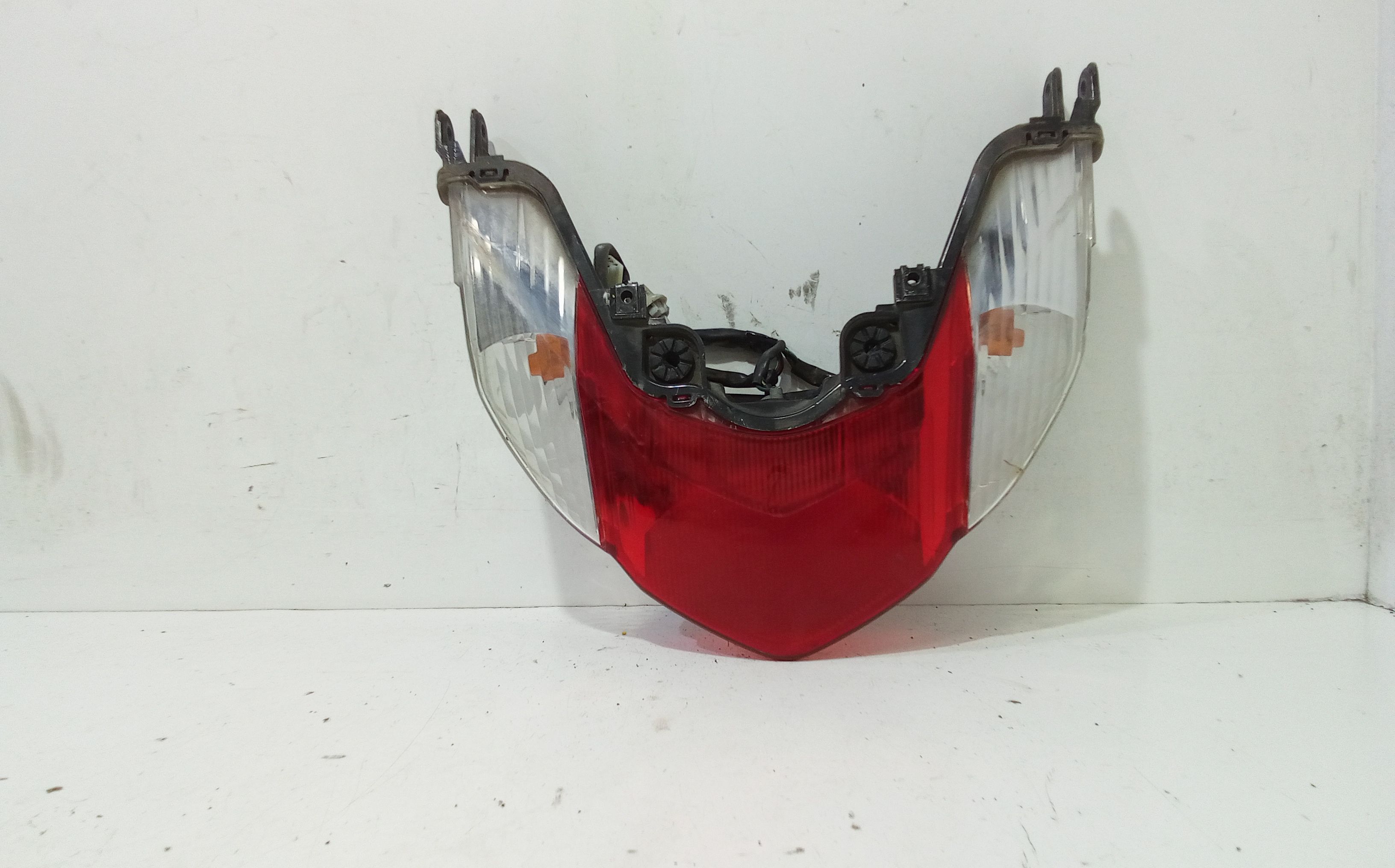 Stop posteriore HONDA SH 150cc (10>)