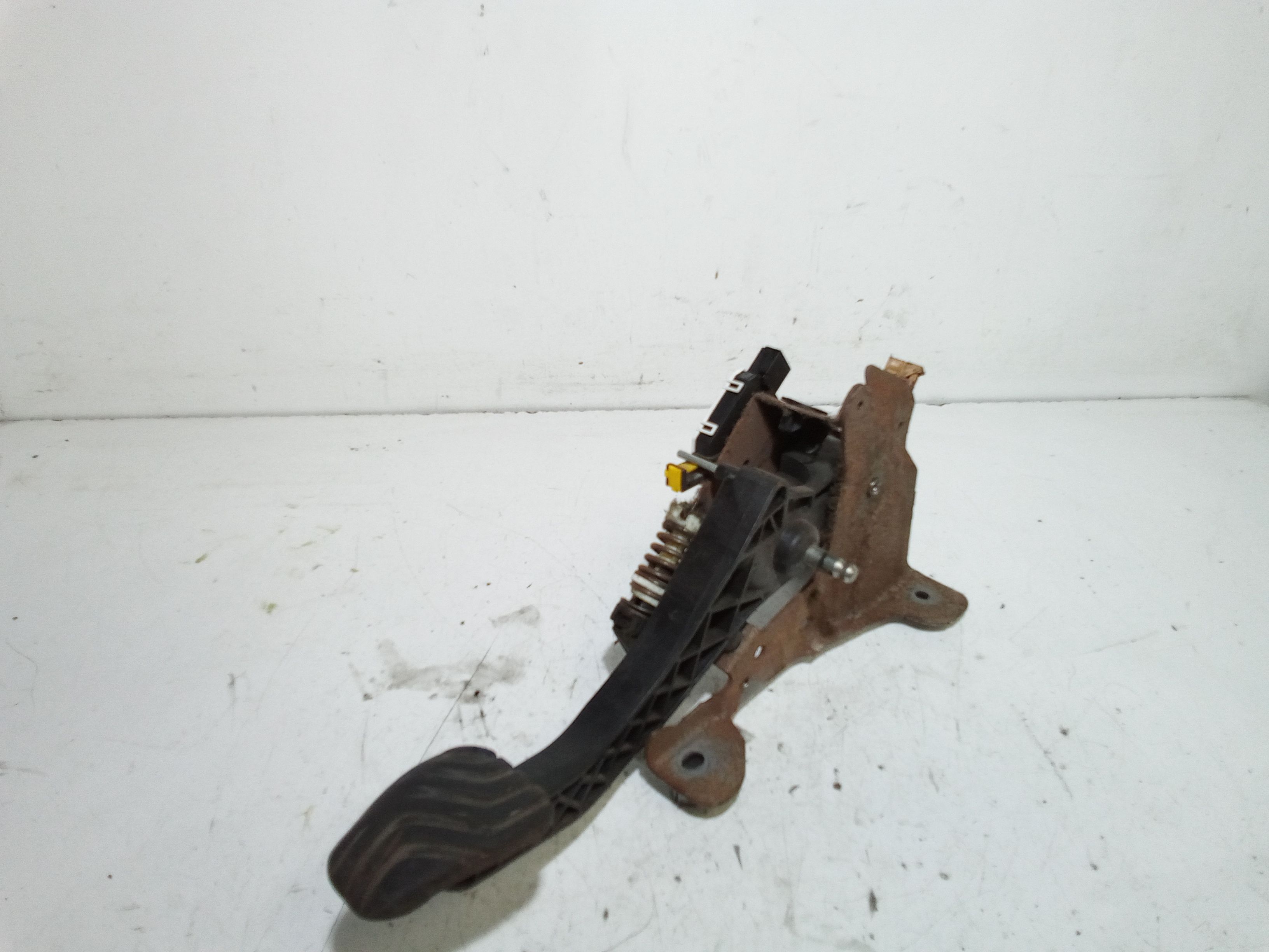 Pedale frizione NISSAN Qashqai Serie