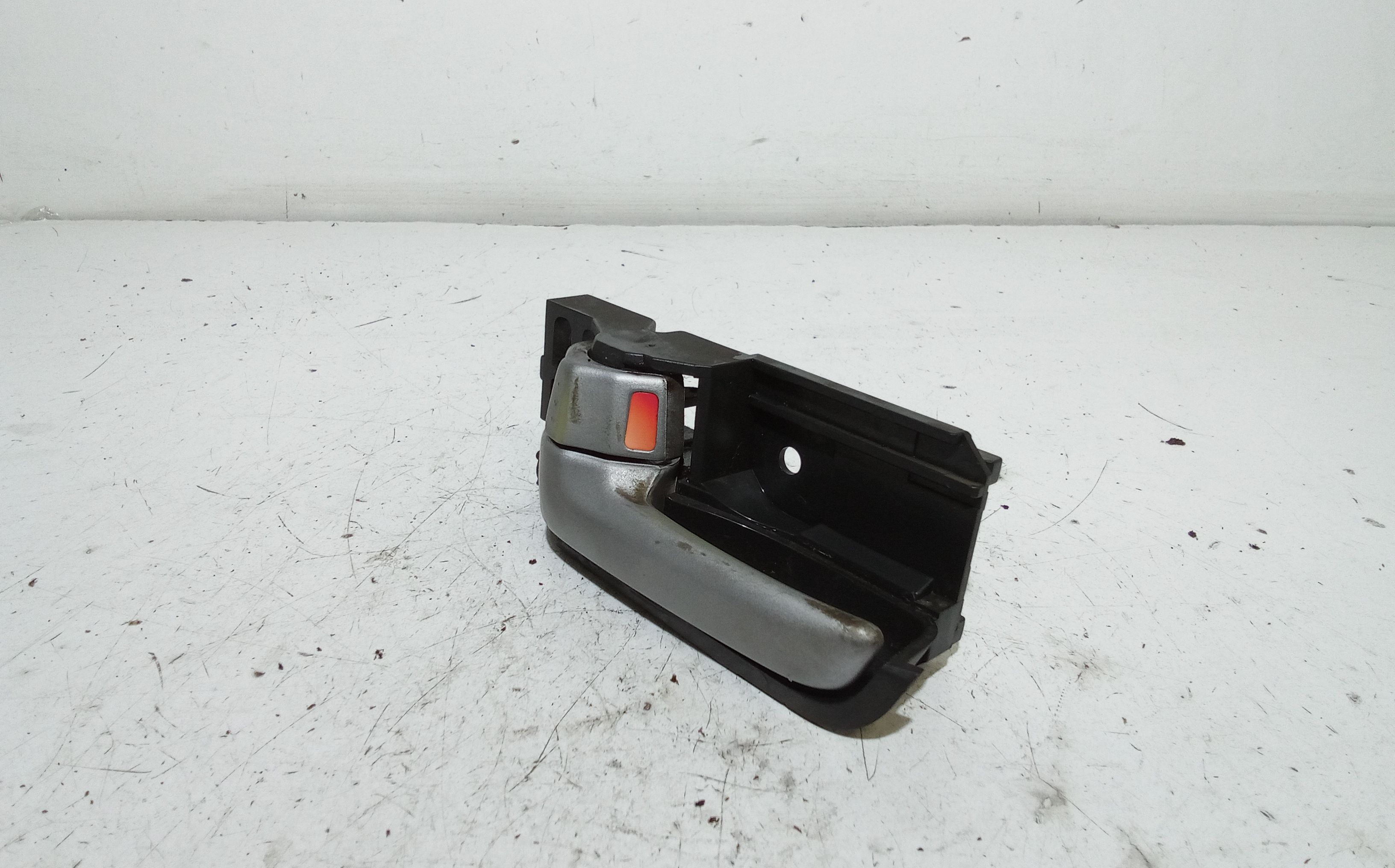 Maniglia interna anteriore Sinistra SUZUKI Swift 4 Serie (04>10)