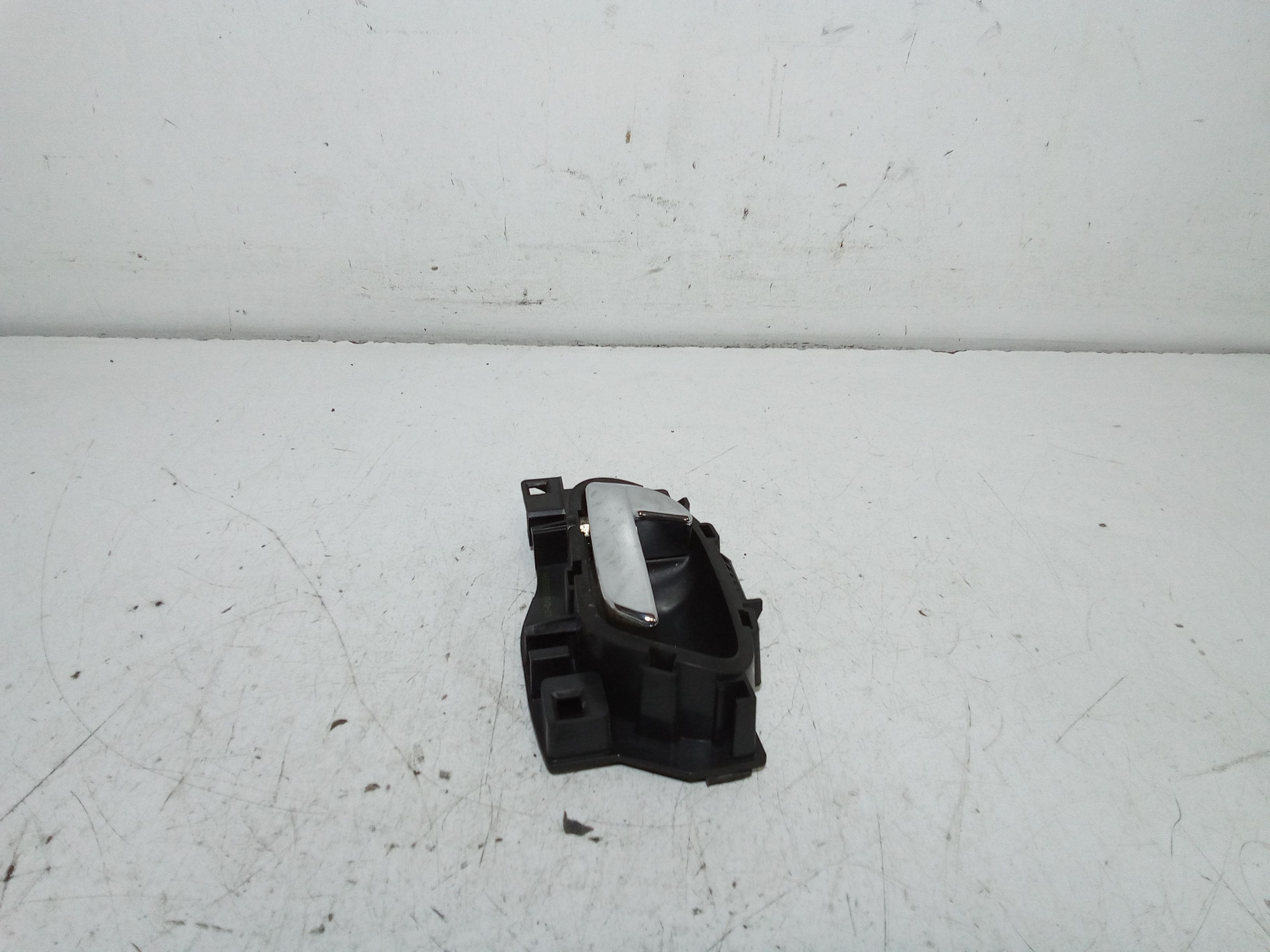 Maniglia interna anteriore Sinistra CITROEN C4 Grand Picasso (06>13)