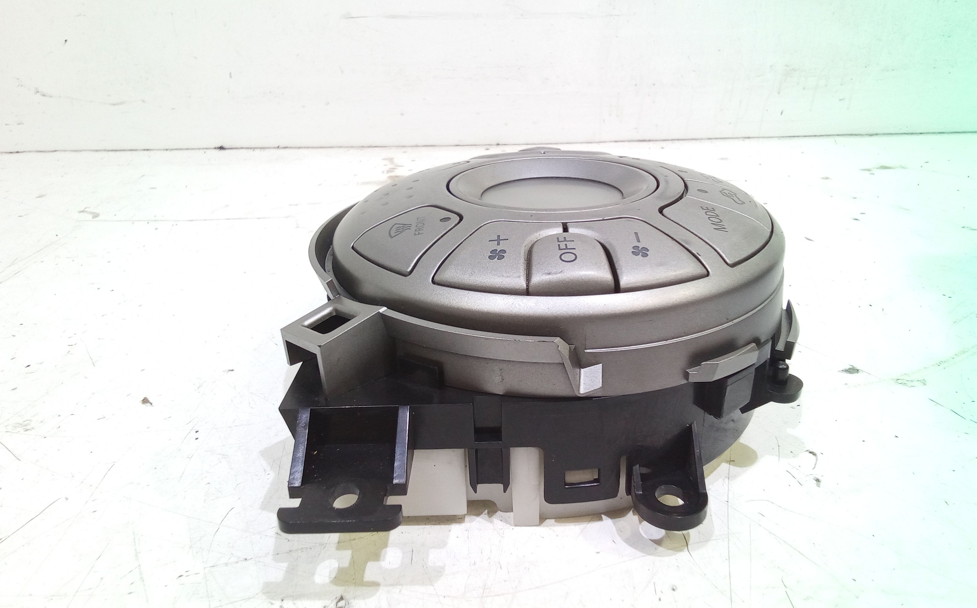 Centralina clima NISSAN Micra 7 Serie