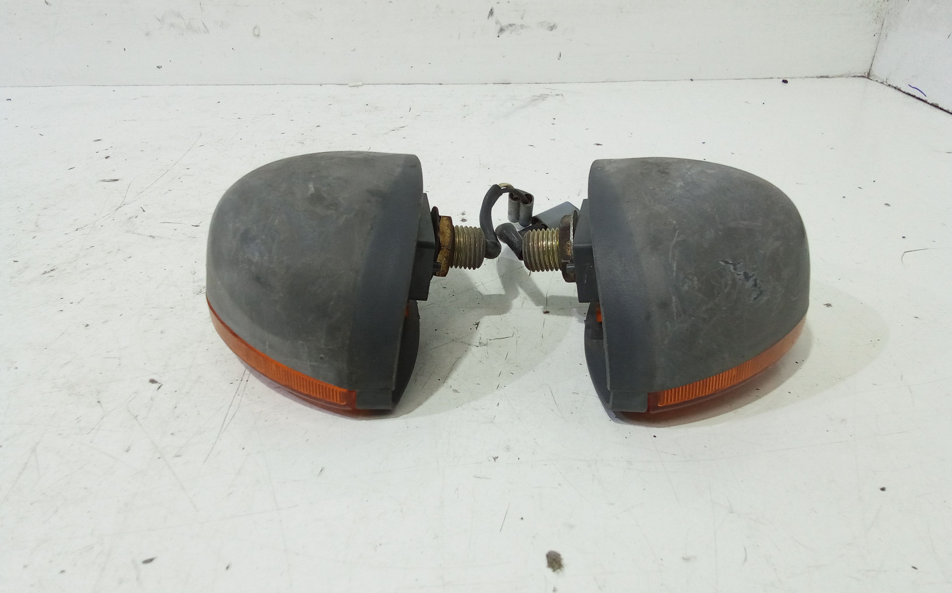 Coppia frecce anteriori PIAGGIO Free 50cc