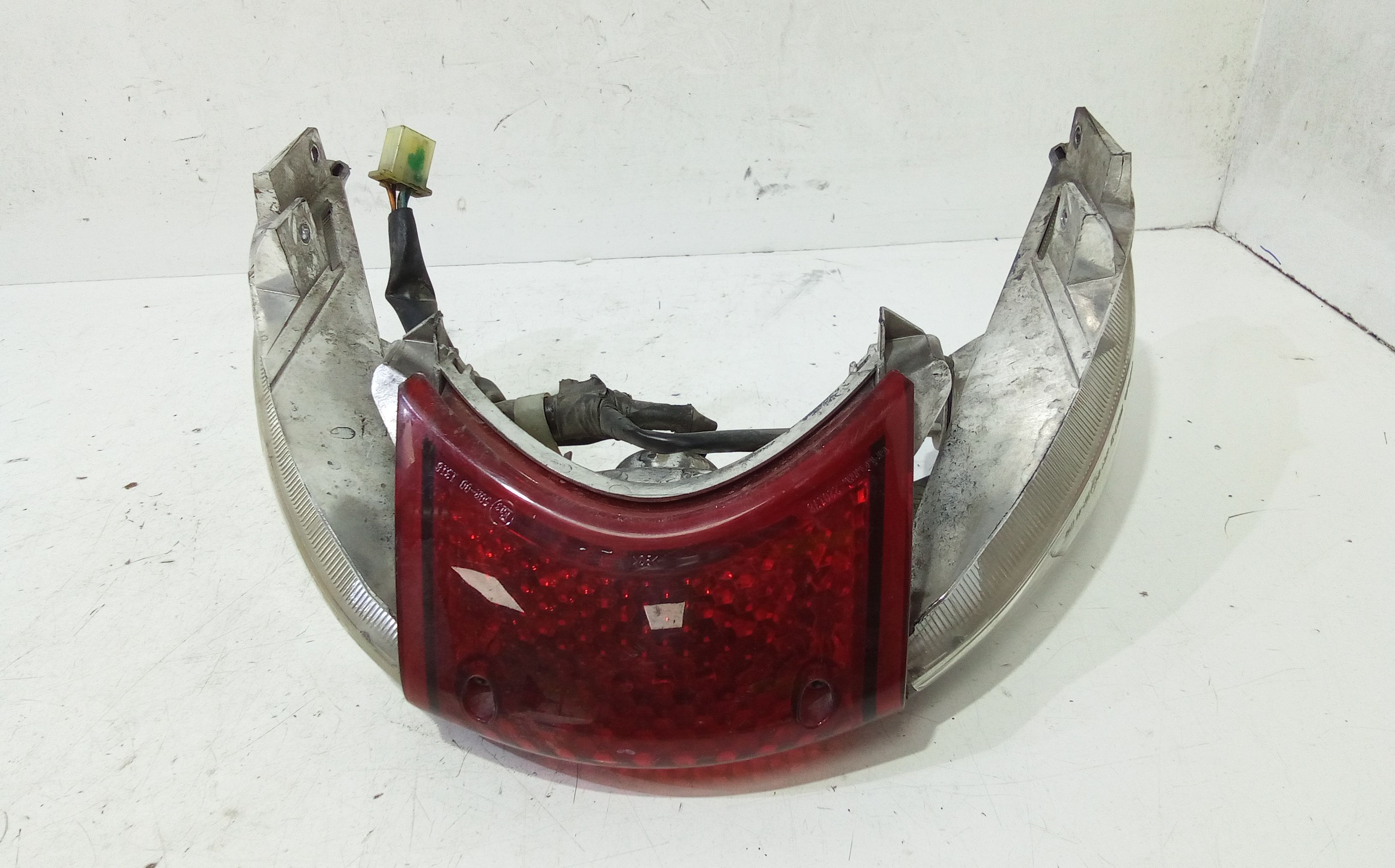 Fanale posteriore stop con frecce HONDA SH 300cc