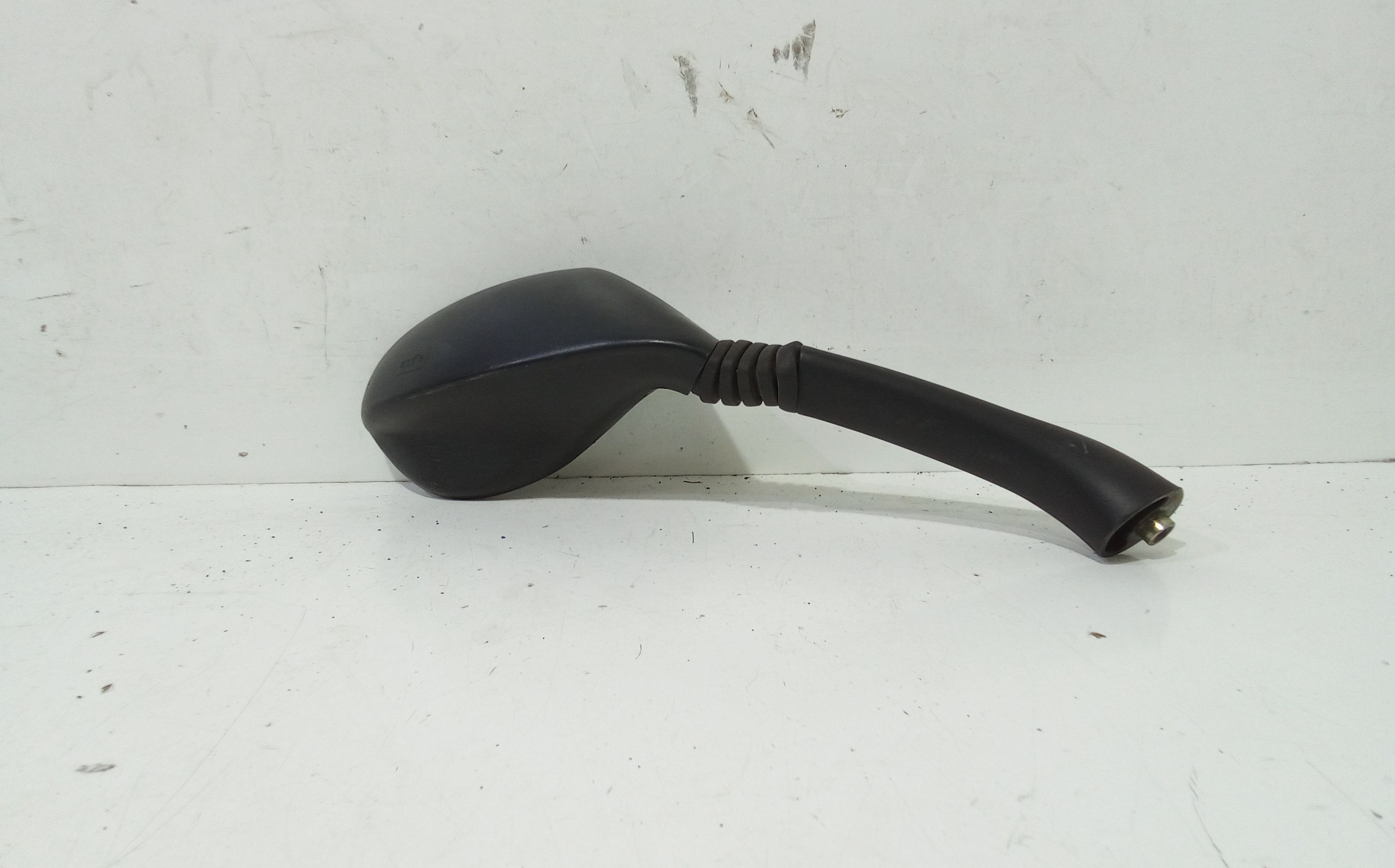 Specchietto DX Aprilia Leonardo 250