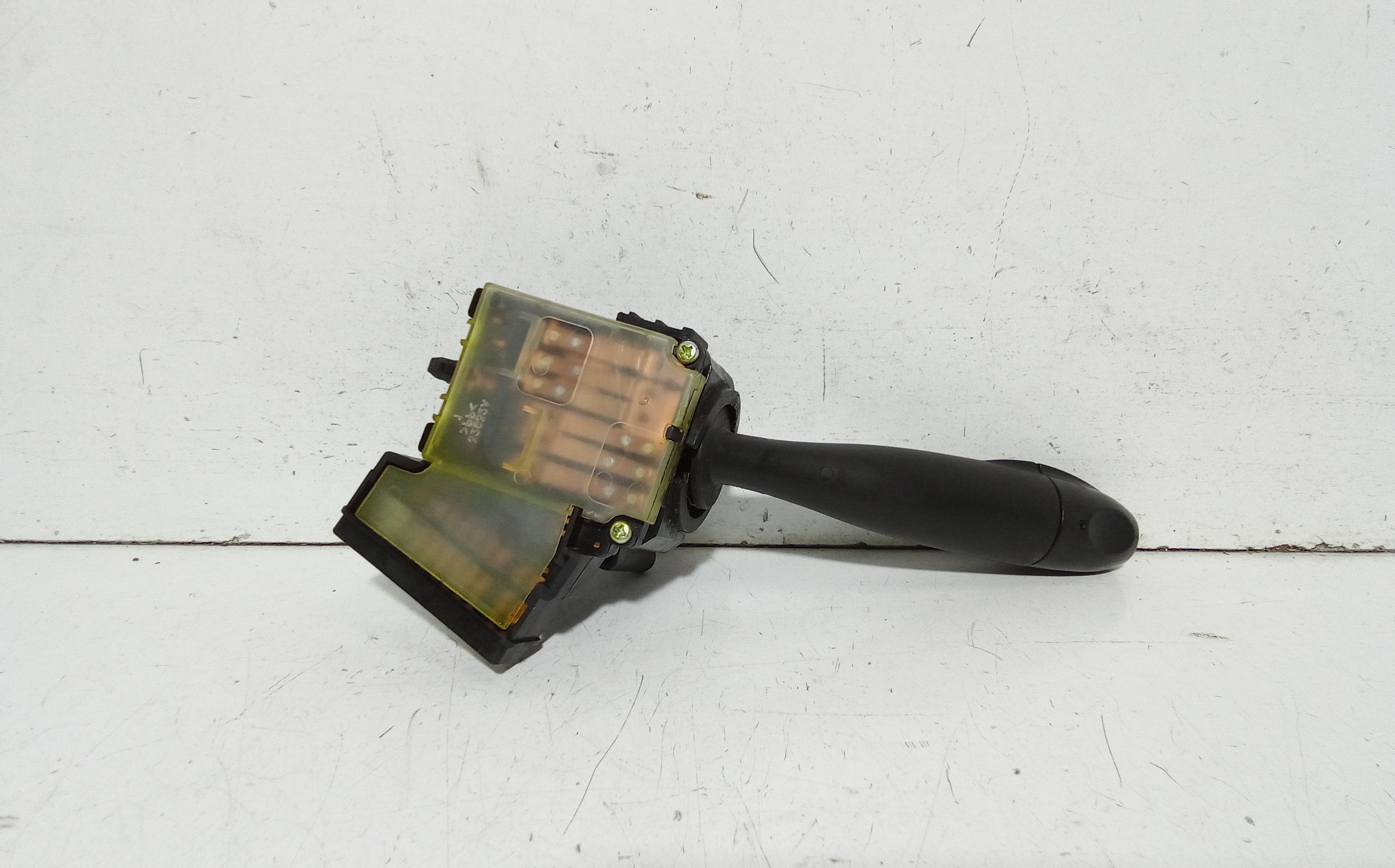 Devioluci sinistro HYUNDAI Accent 4 Serie