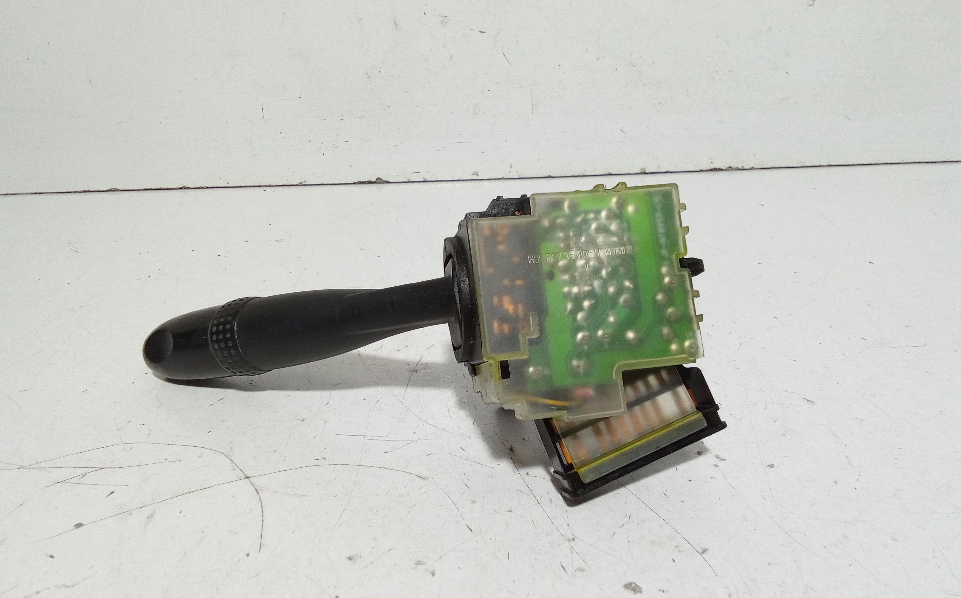 Devioluci destro HYUNDAI Accent 4 Serie