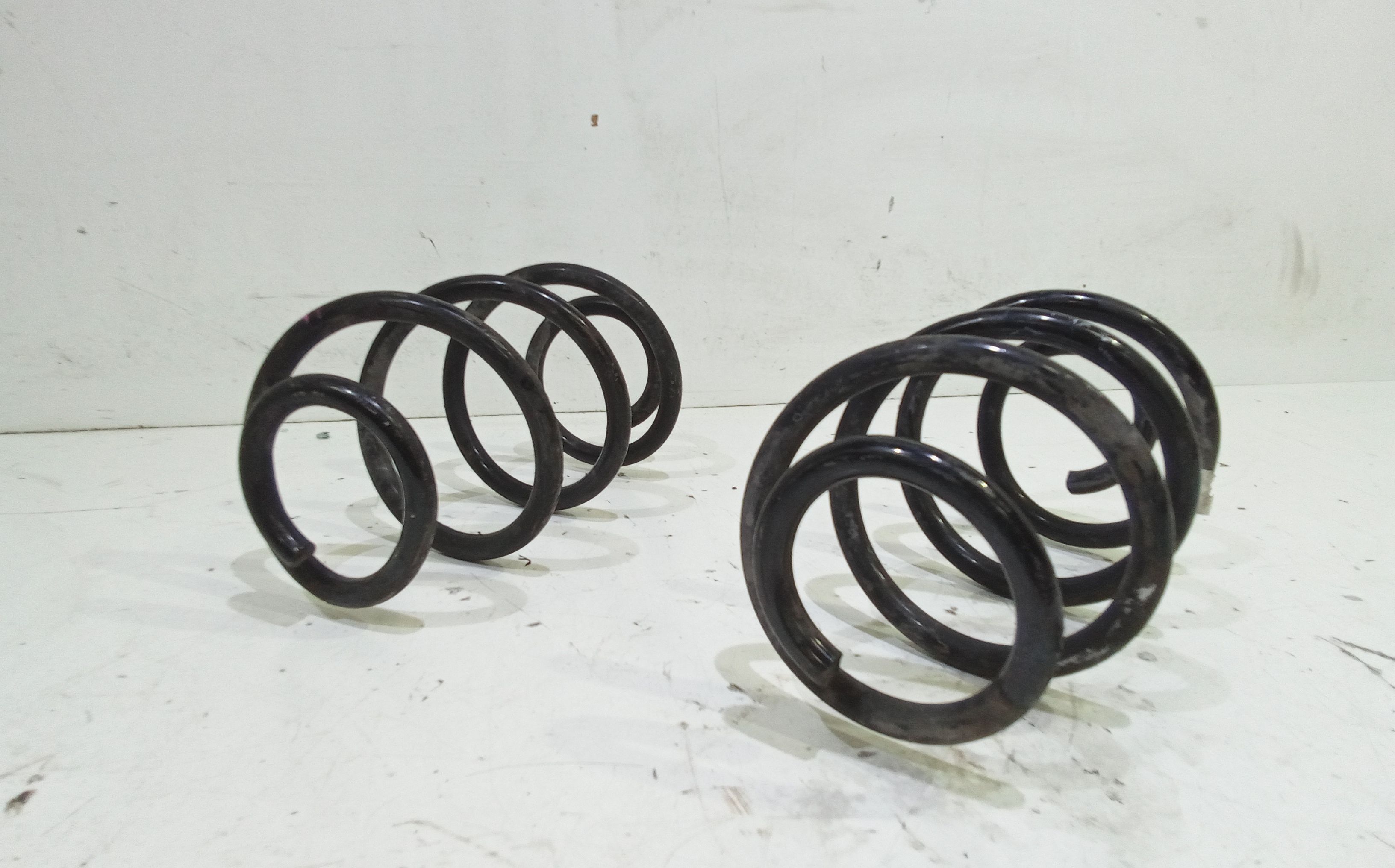 Coppia molle sospensioni posteriori MERCEDES Classe B Serie (W247) (18>21)