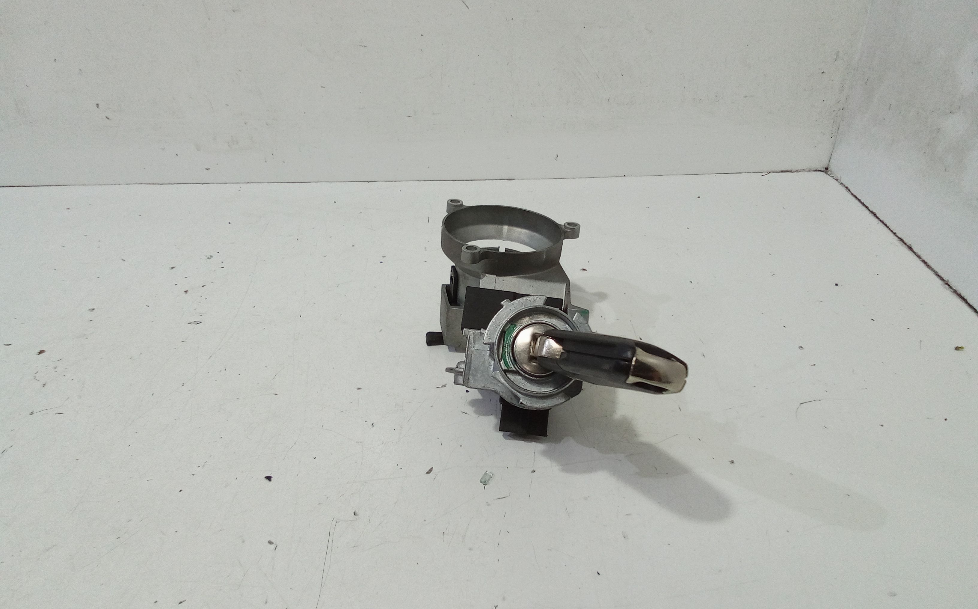 Blocchetto d?accensione con chiave OPEL Corsa D 3P 1 Serie